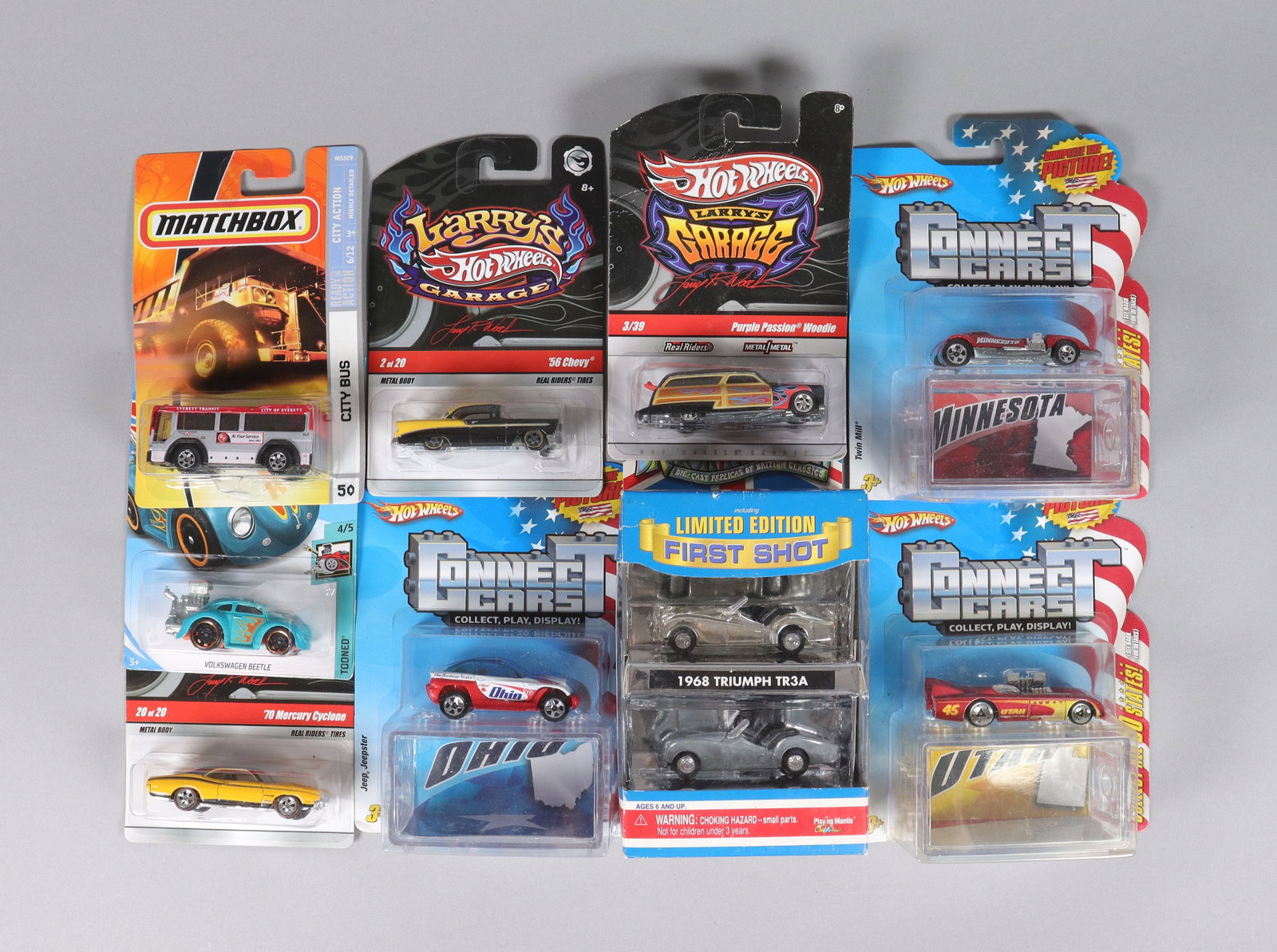 Lots car figure toy in box: Lots car figure toys in box.