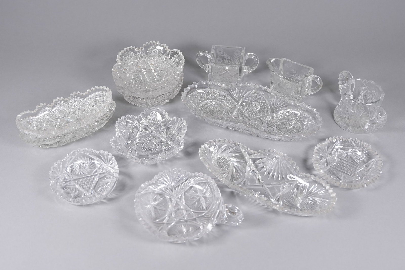 Lots fine vintage crystal items: Lots fine vintage crystal items. Largest H: 11.7" x W: 4.5."