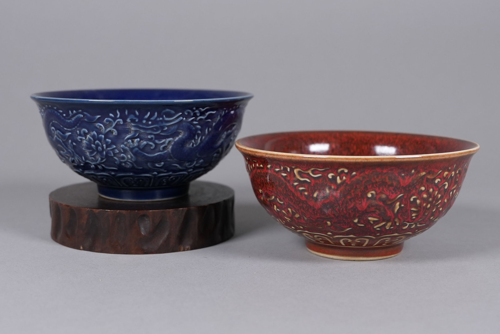 2 Chinese fine bowls: 2 Chinese fine bowls, largest H: 2.8" x W: 6.1."
