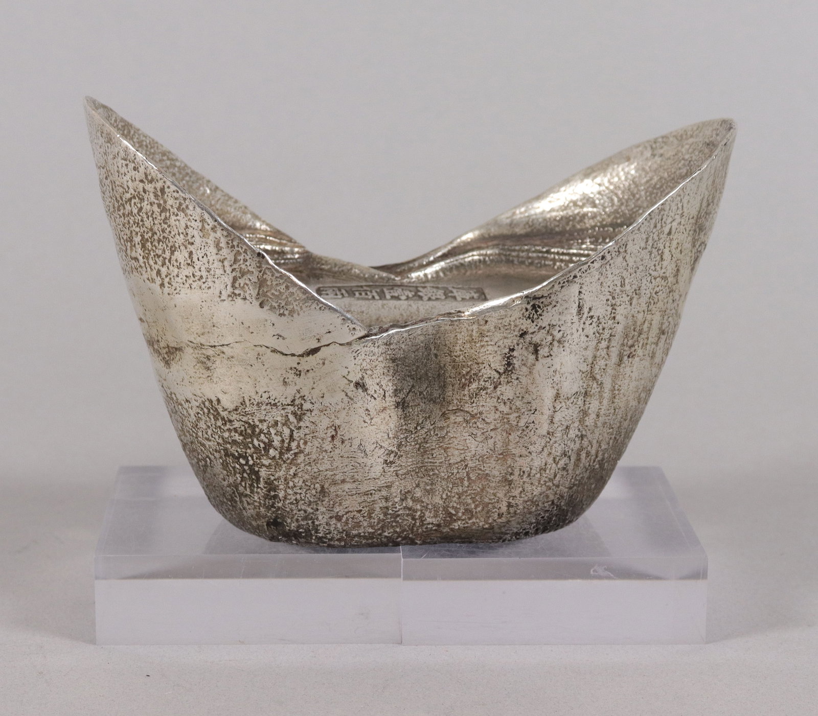 Chinese large ingot ungraded: Chinese large ingot ungraded. We do not guarantee its age, material, engraving, carving or markings. All sales are final, no return.