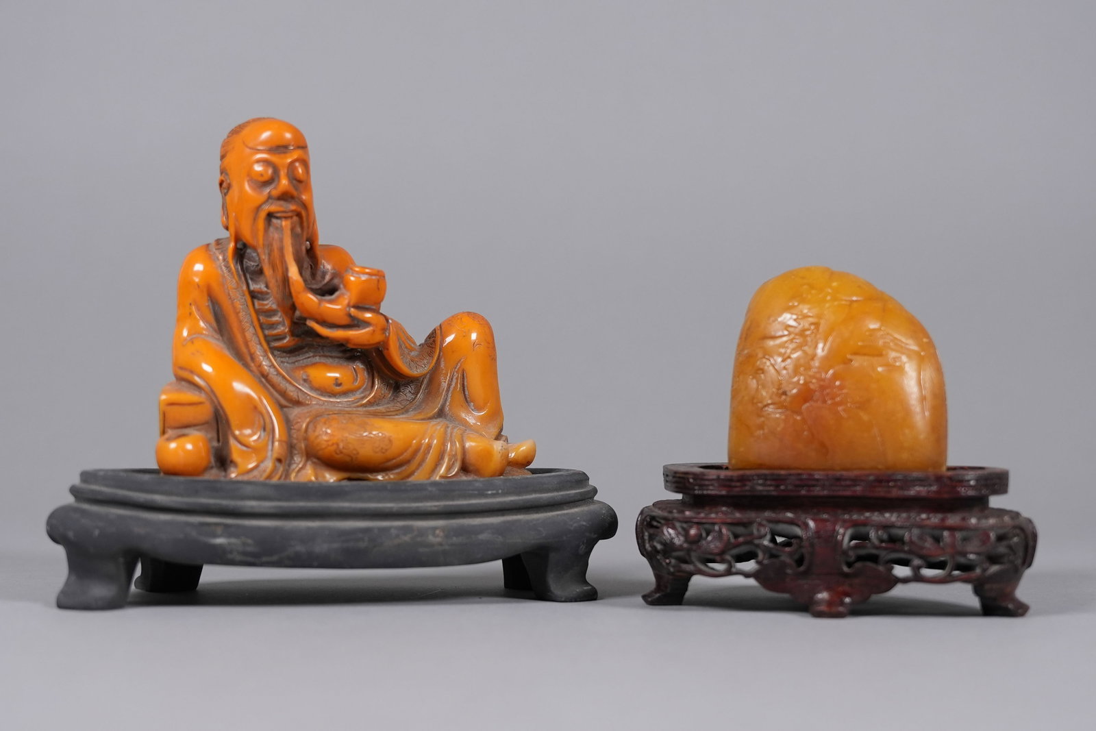 Lots Chinese fine carved figures (1 of 7)