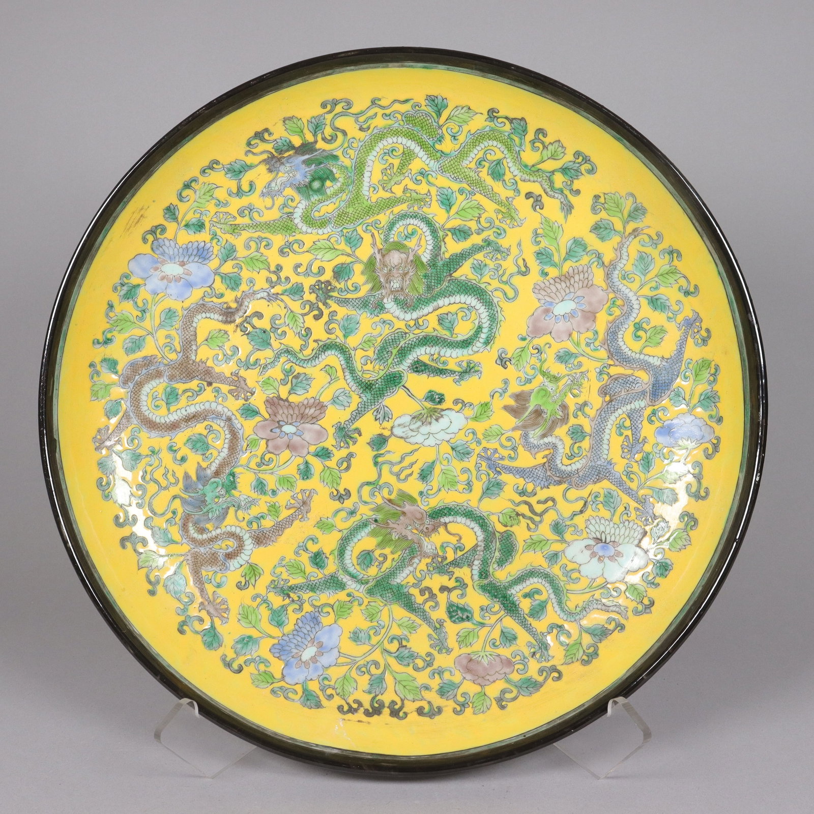 Chinese fine yellow dragon charger: Chinese fine yellow dragon charger plate. H: 3" x W: 16.75."