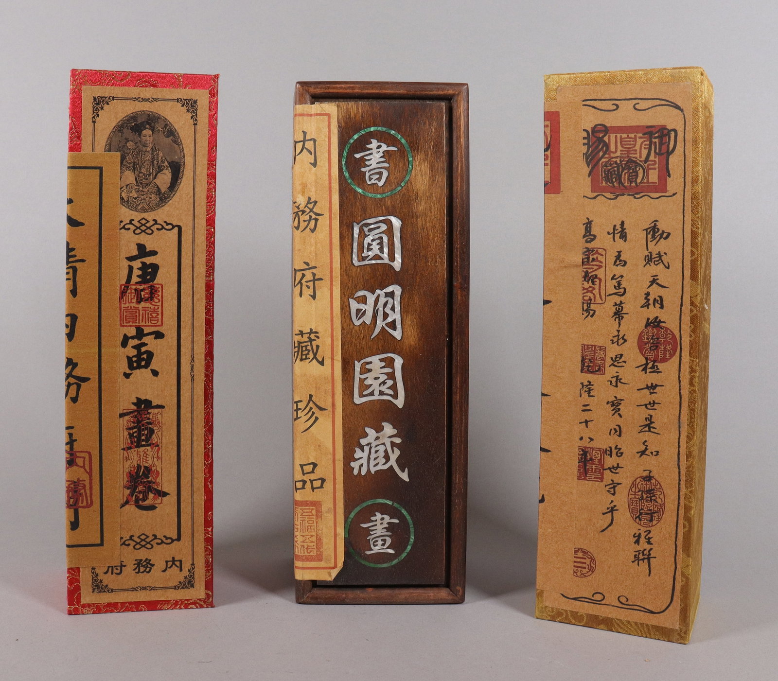 Lots Chinese art items: Lots Chinese art items.