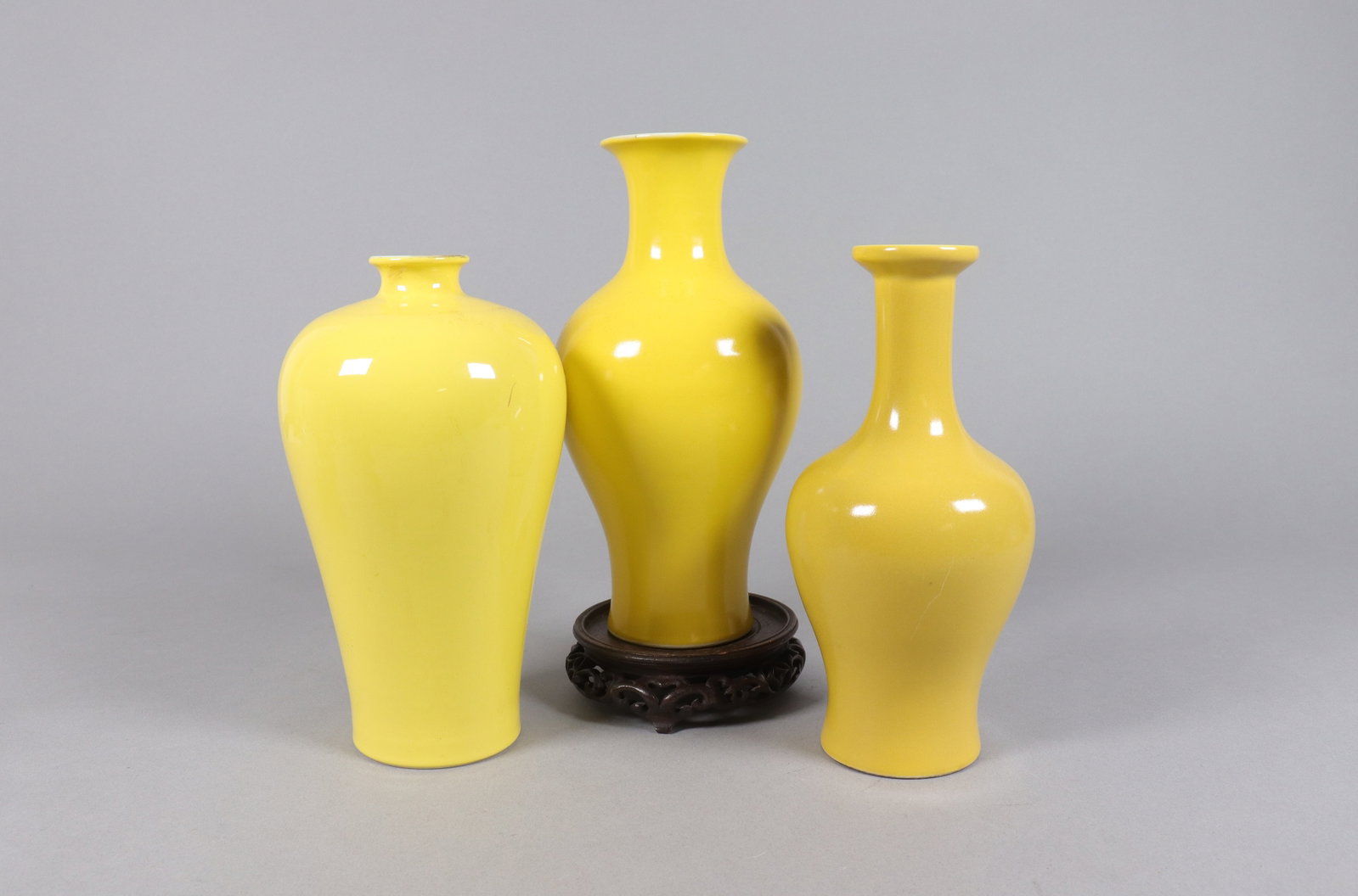3 Chinese fine yellow porcelains vase: 3 Chinese fine yellow porcelain vase, largest H: 9.25" x W: 5.1."