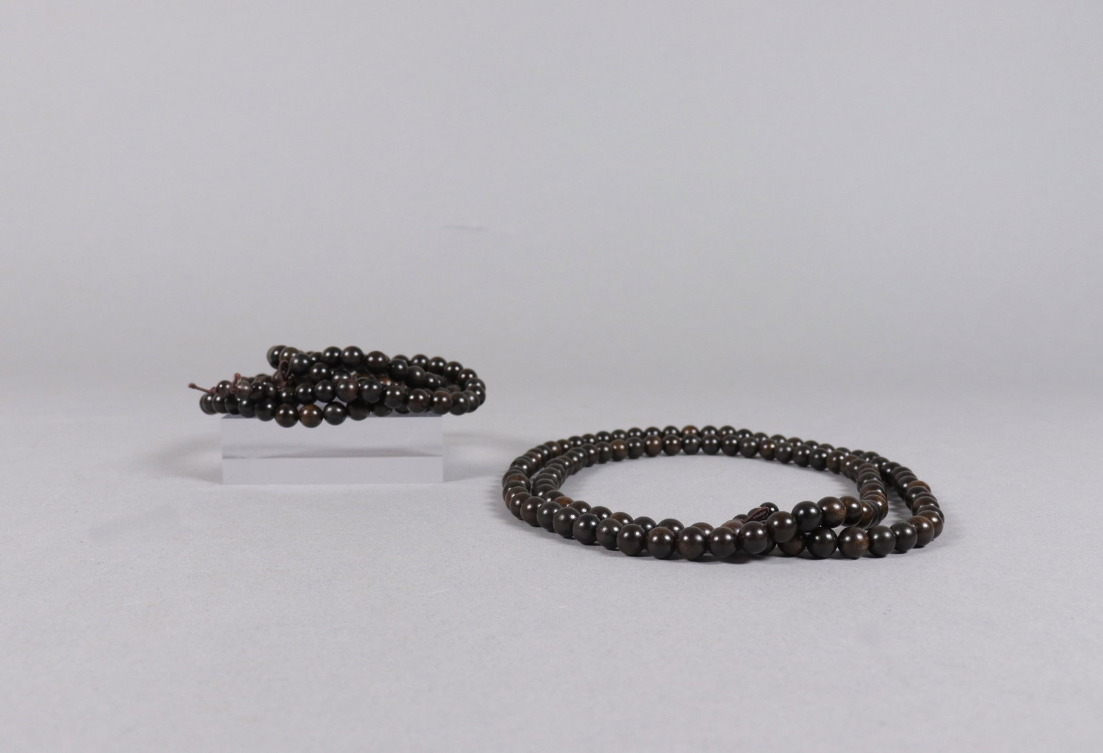 Lots Chinese beaded items (1 of 6)