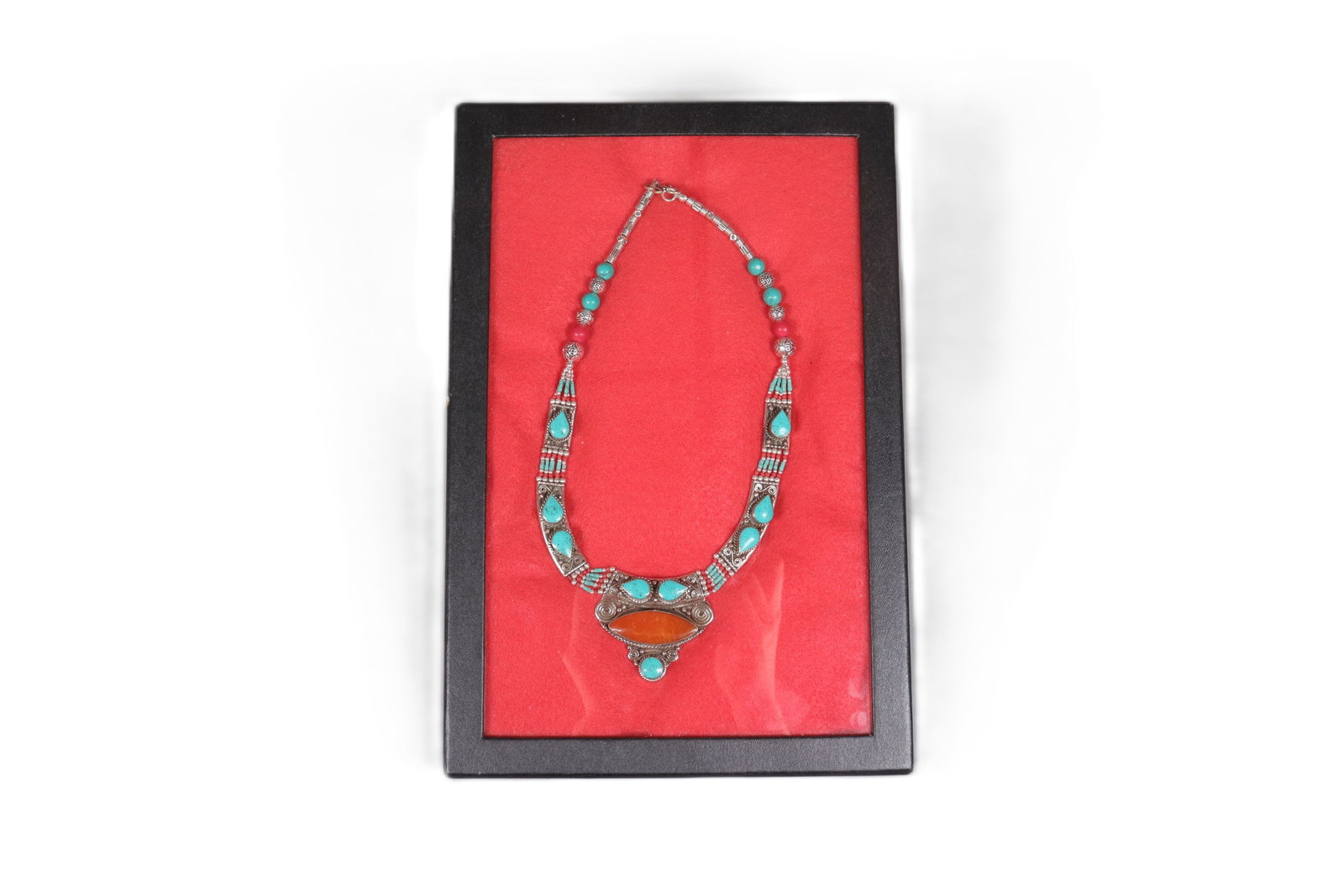 An important estate fine necklace: An important estate fine necklace.