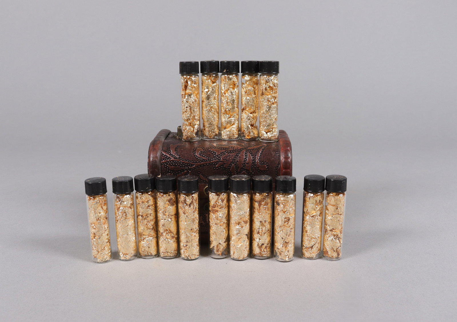 Lots gold flakes ungraded (1 of 6)