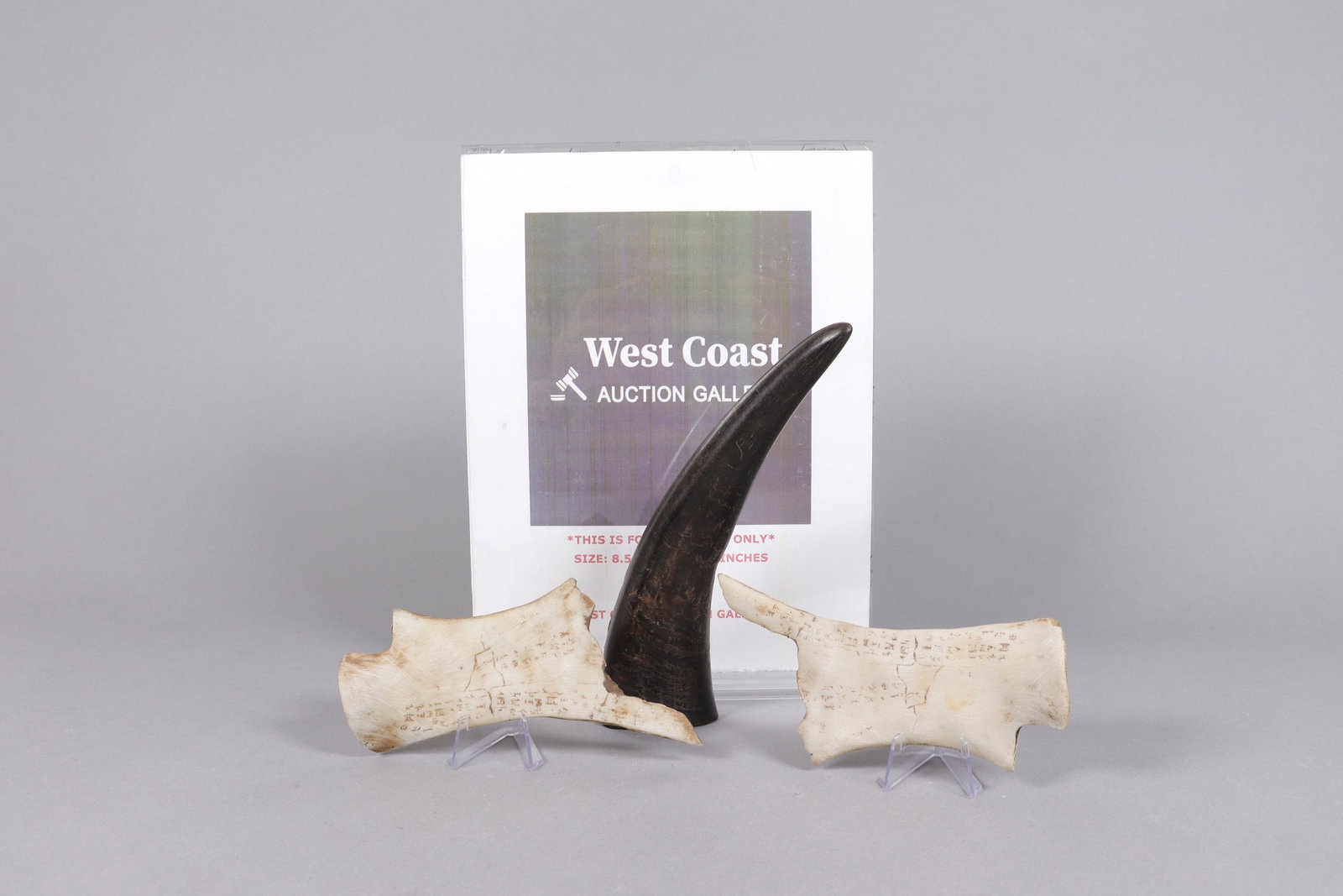 Lots fine carved items - 2
