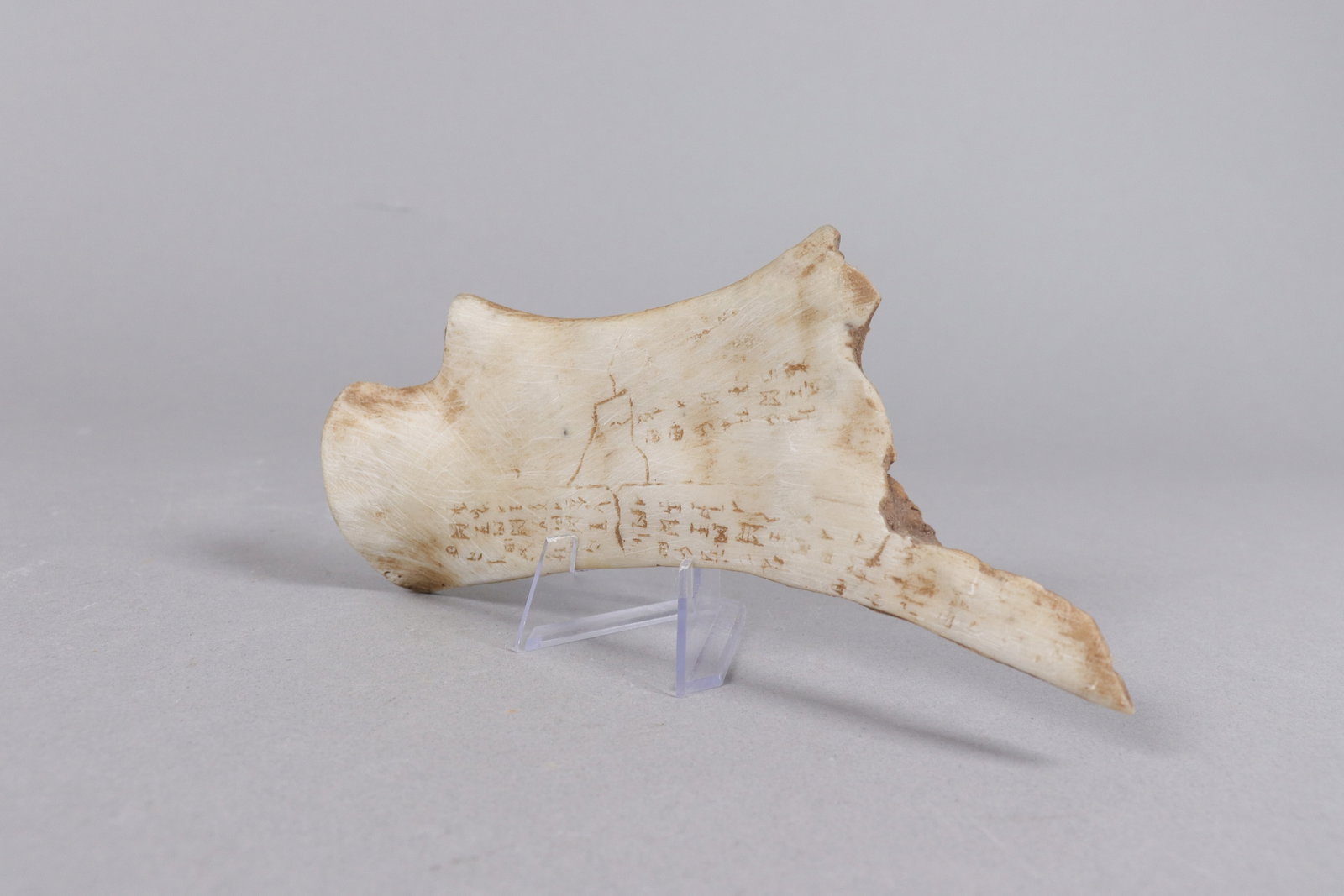 Lots fine carved items - 5