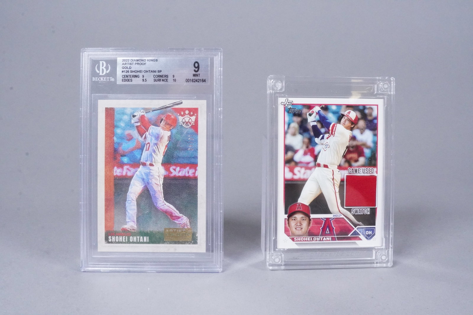 2 Shohei Ohtani cards: 2 Shohei Ohtani cards, one was graded by Beckett.