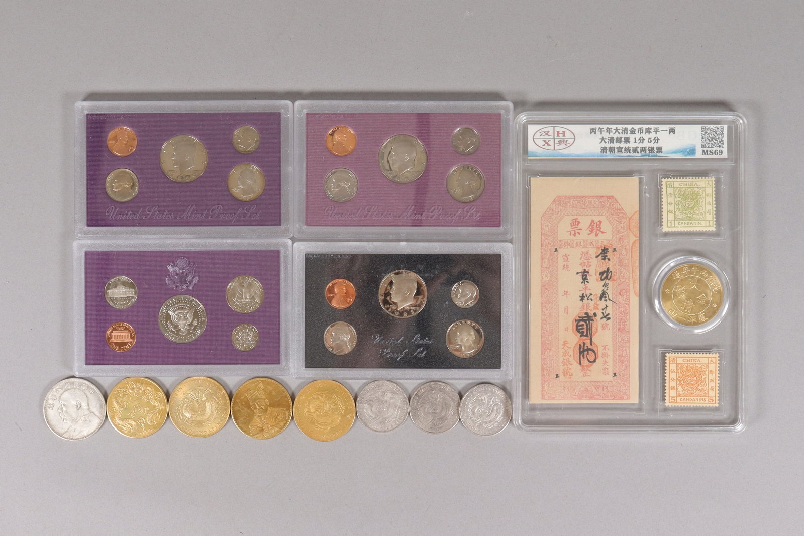 Lots estate coins ungraded: Lots estate coins, ungraded. We do not guarnatee its, material, carving, engraving, age and any writing on it. Came from an estate. All sales are final, no return.