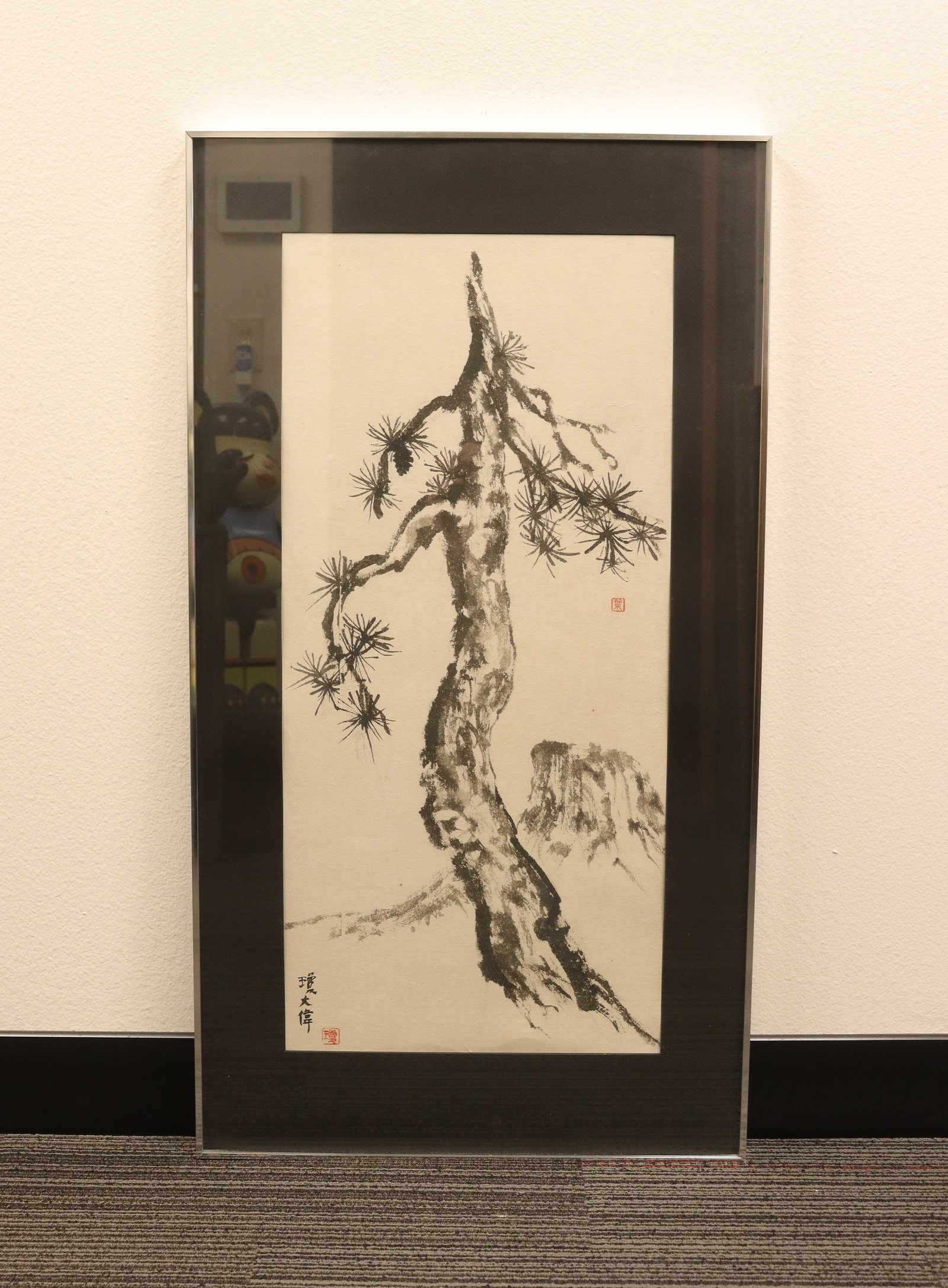 Chinese fine calligraphy painting: Chinese fine calligraphy painting. H: 40.2" x W: 22.2."