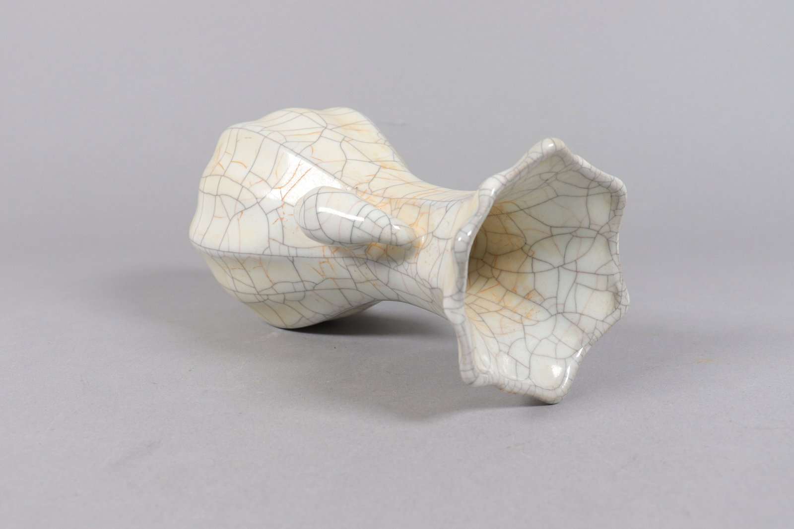 2 Chinese crackled vase - 3