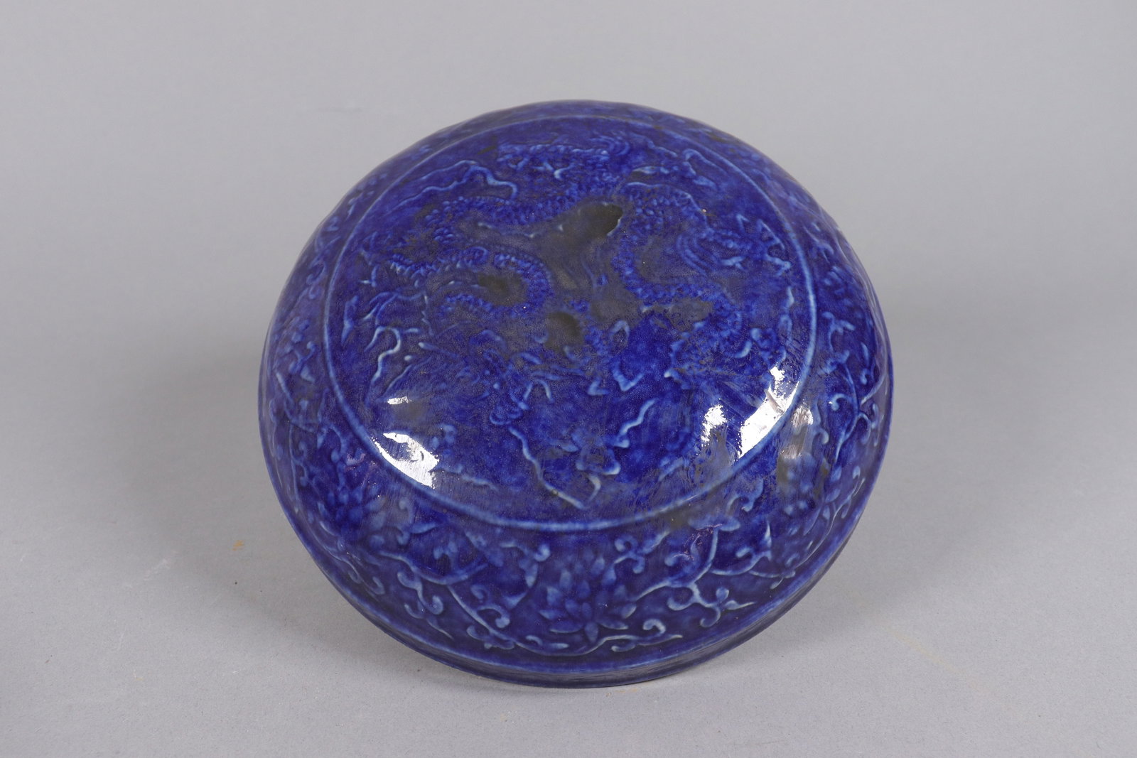 Chinese fine round box - 4