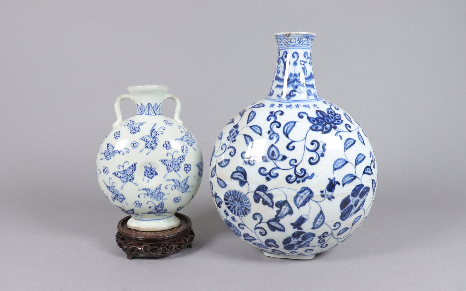 Lots Chinese b/w fine vase (1 of 7)
