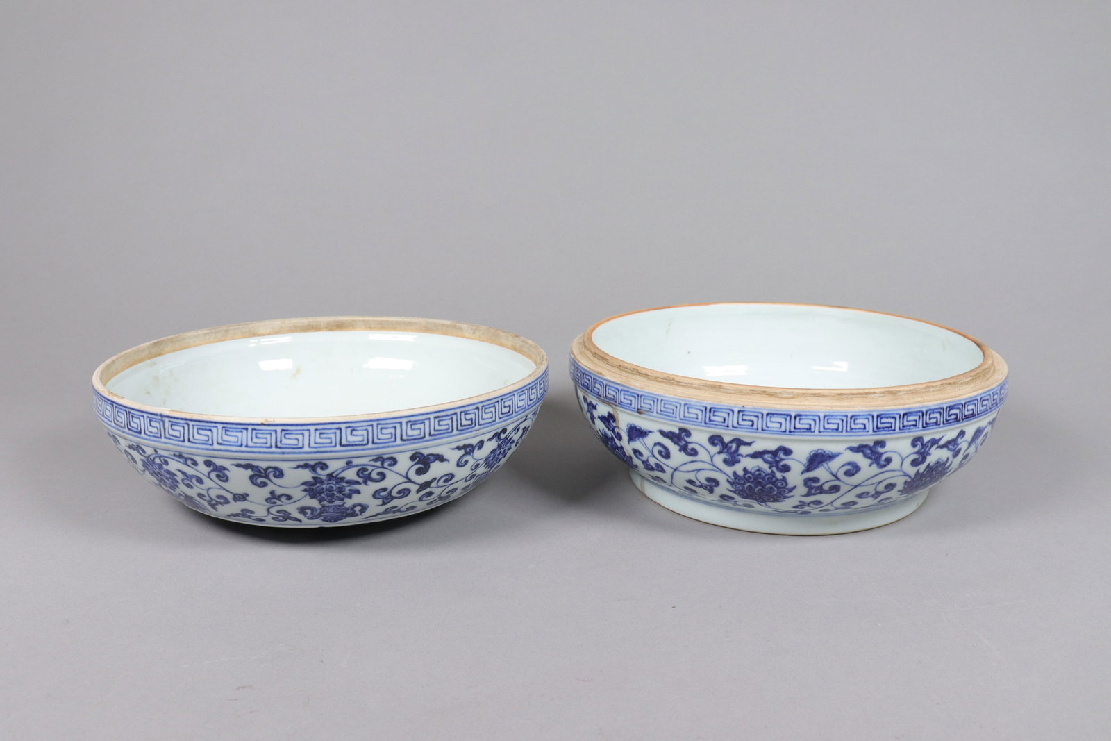 Chinese large b/w lidded box - 3