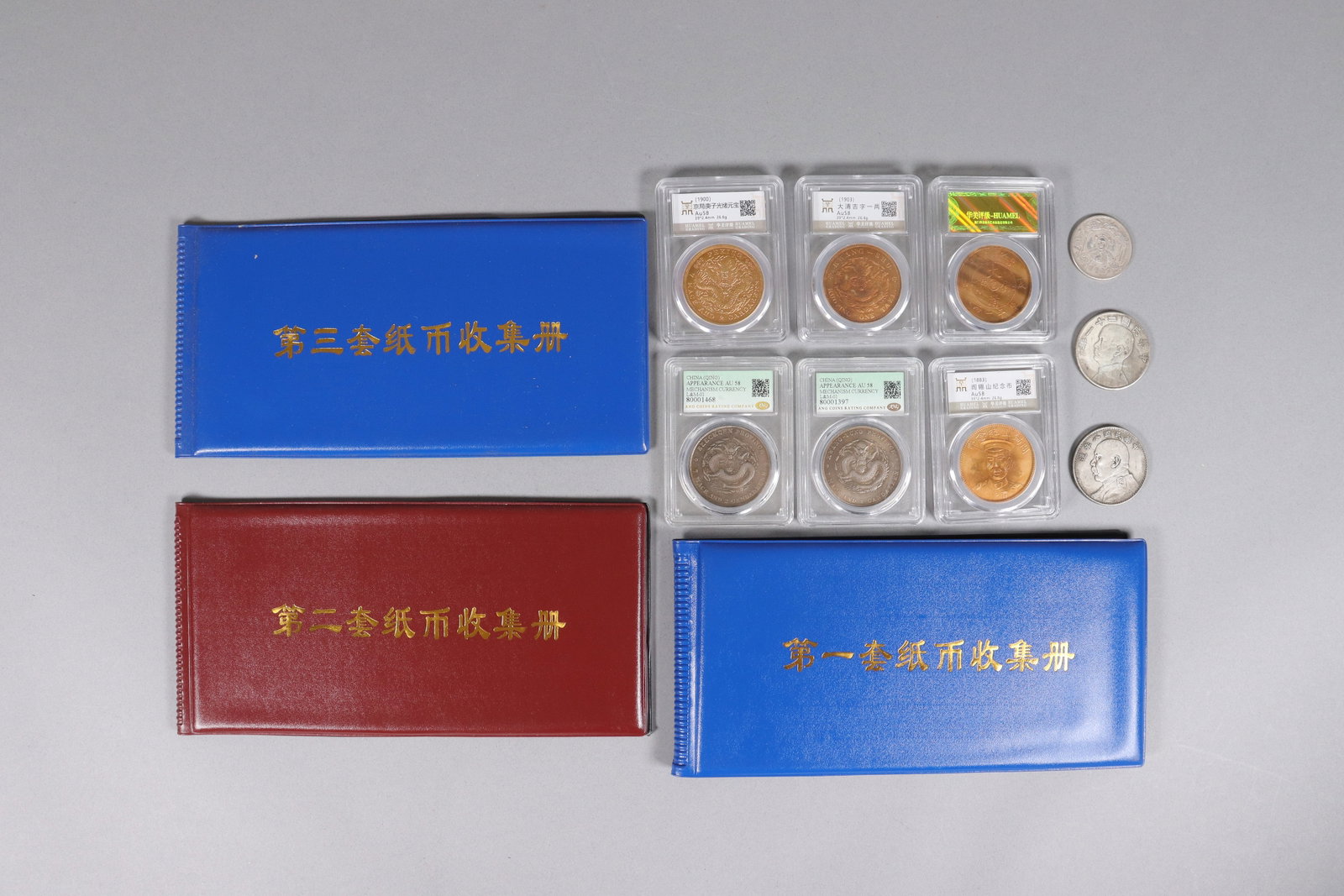 Lots Chinese fine items ungraded: Lots Chinese fine items ungraded. All sales are final, no return. We do not guarantee any grading, material, age, engraving or carving. Condition selling it as is.