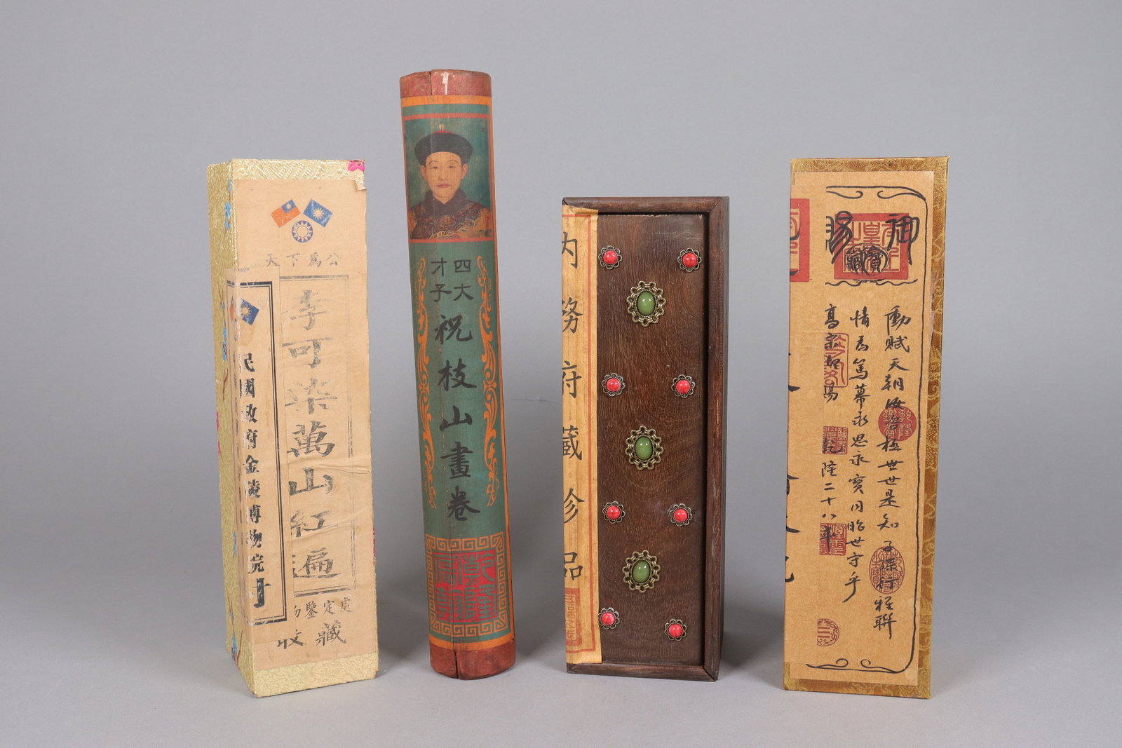 Lots Chinese fine art scrolls (1 of 7)