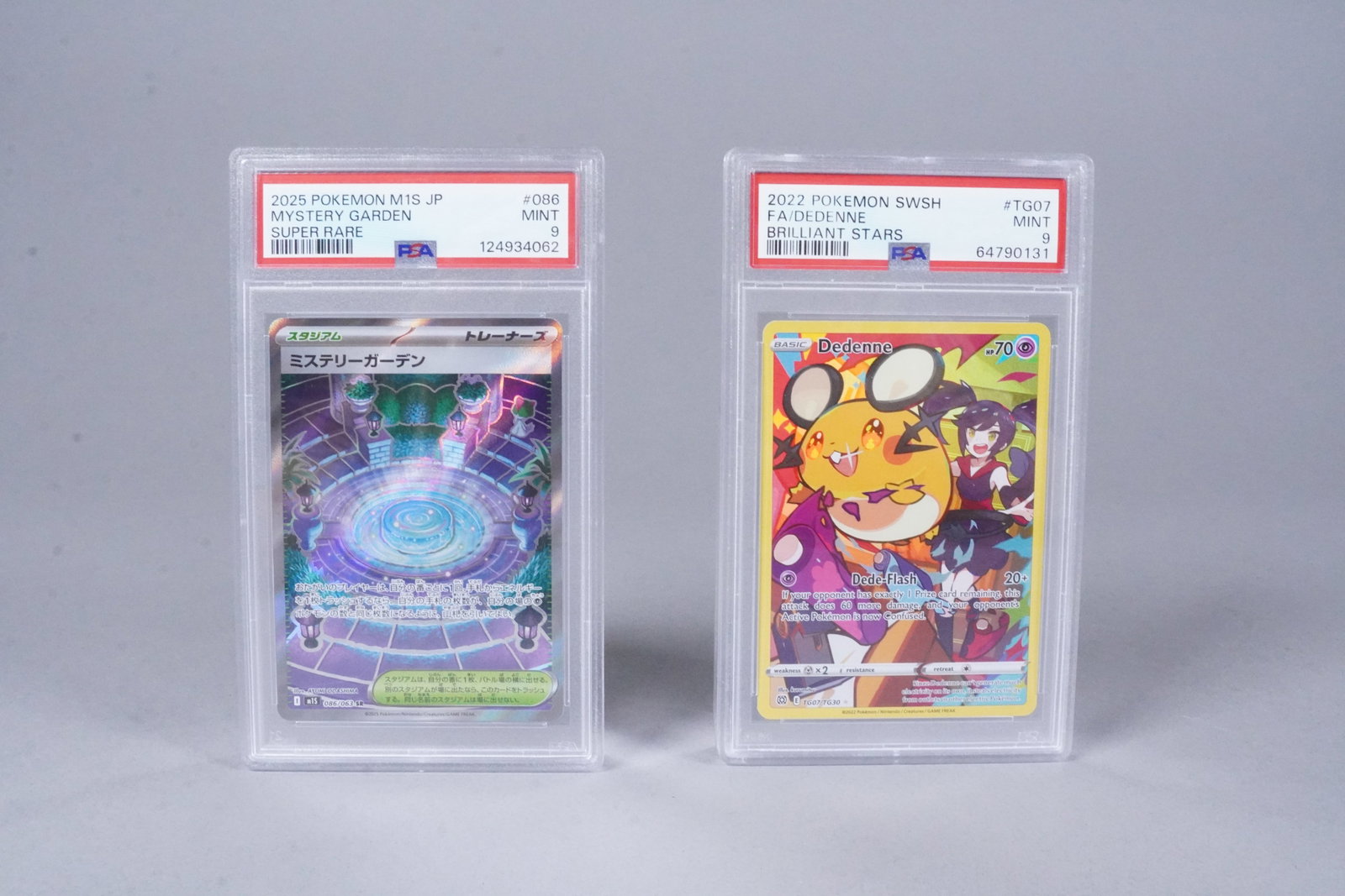 2 Pokemon cards PSA (1 of 6)