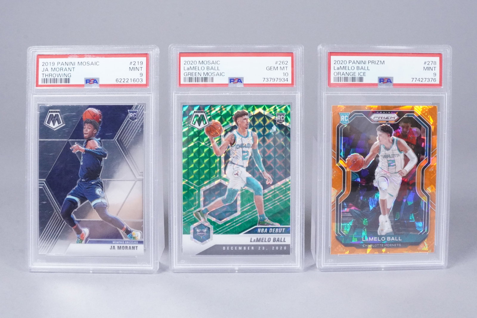 2 Lamelo Ball rookie cards PSA (1 of 6)
