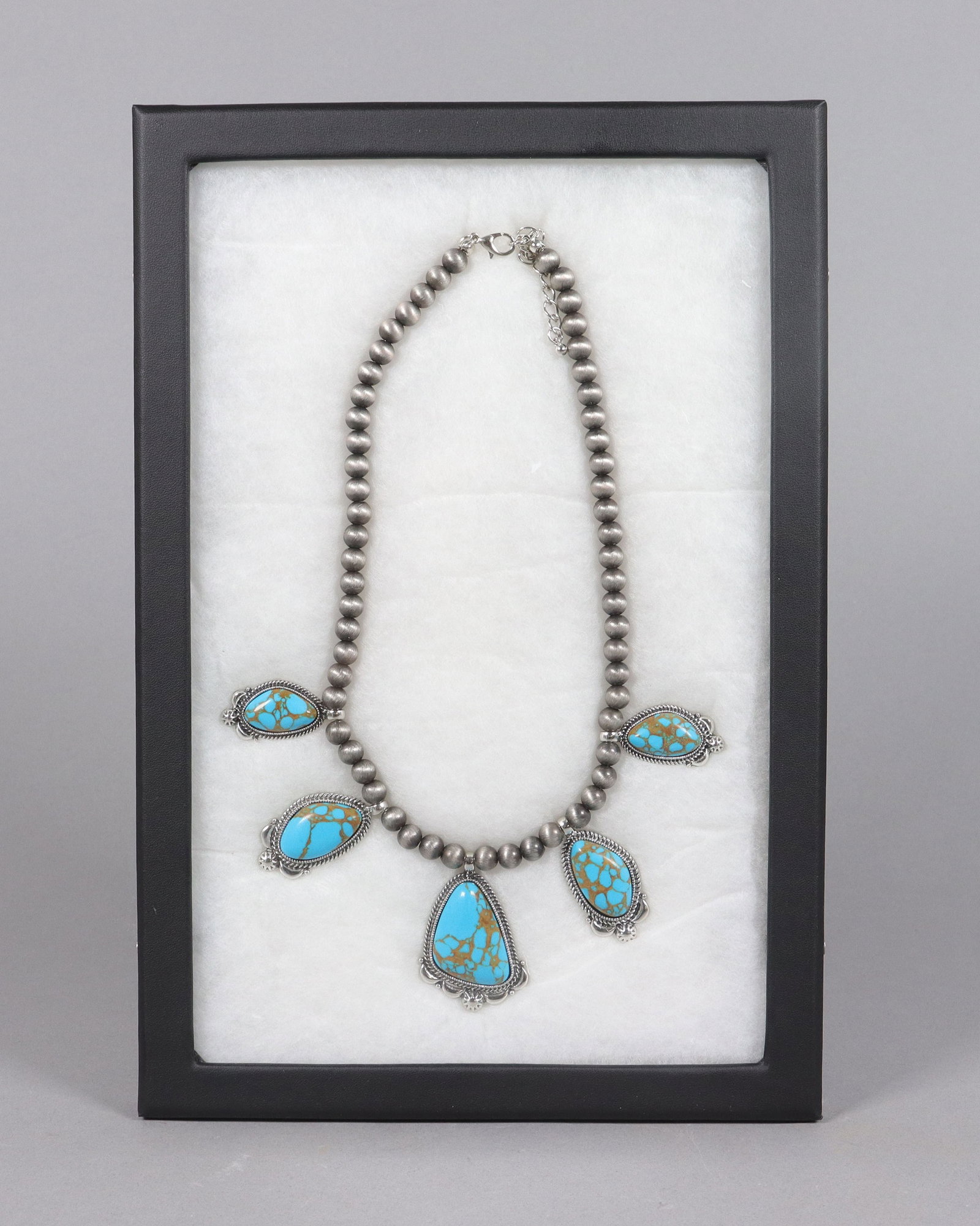 An estate fine necklace: An estate fine necklace, we do not guarantee its age, and material. All sales are final, no return.