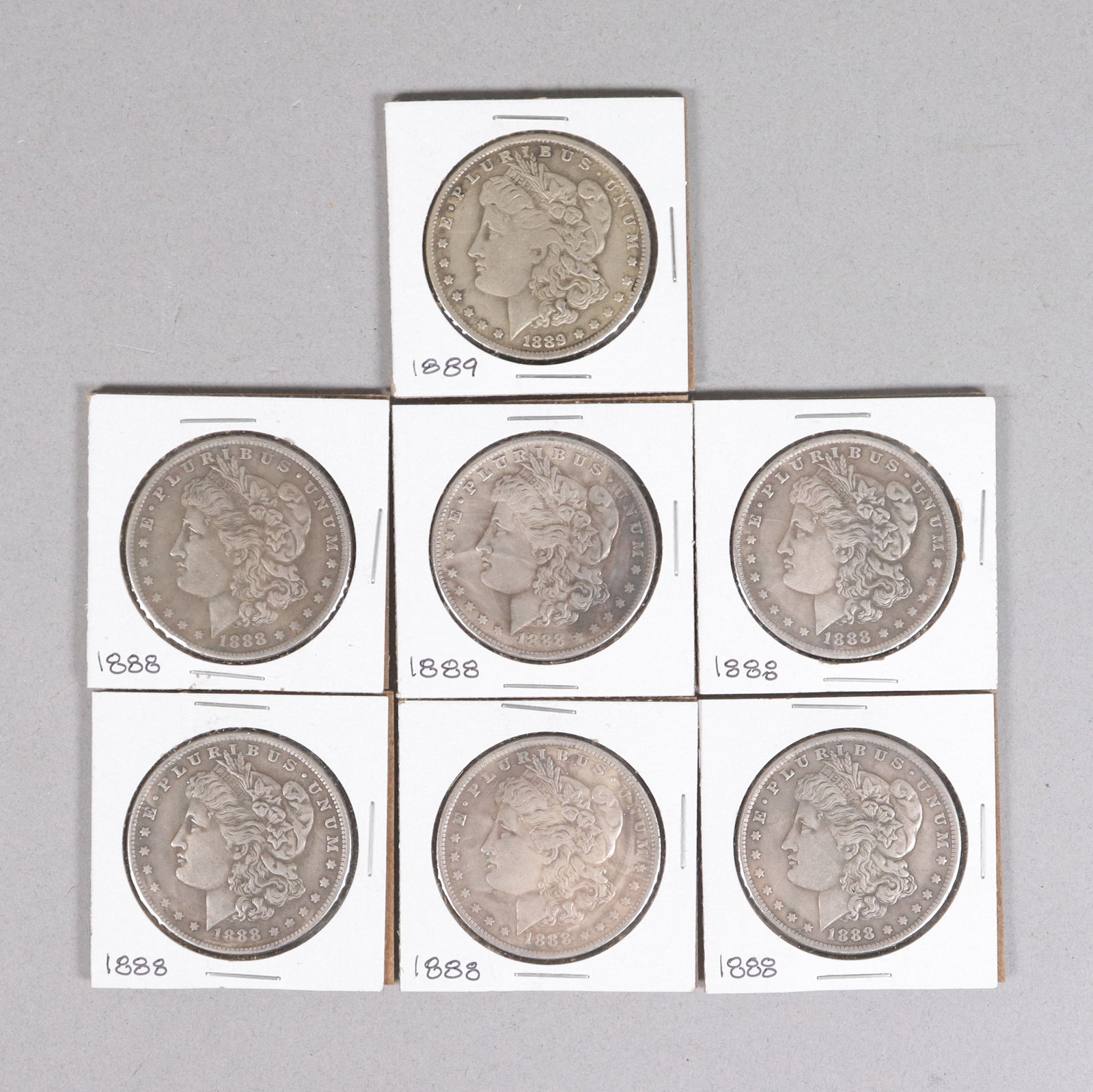 Lots estate coins ungraded: Lots estate coins, ungraded. We do not guarantee its, material, age, engraving, writingor carvings. All sales are final, no return. Please contact us before bidding if you have any question.