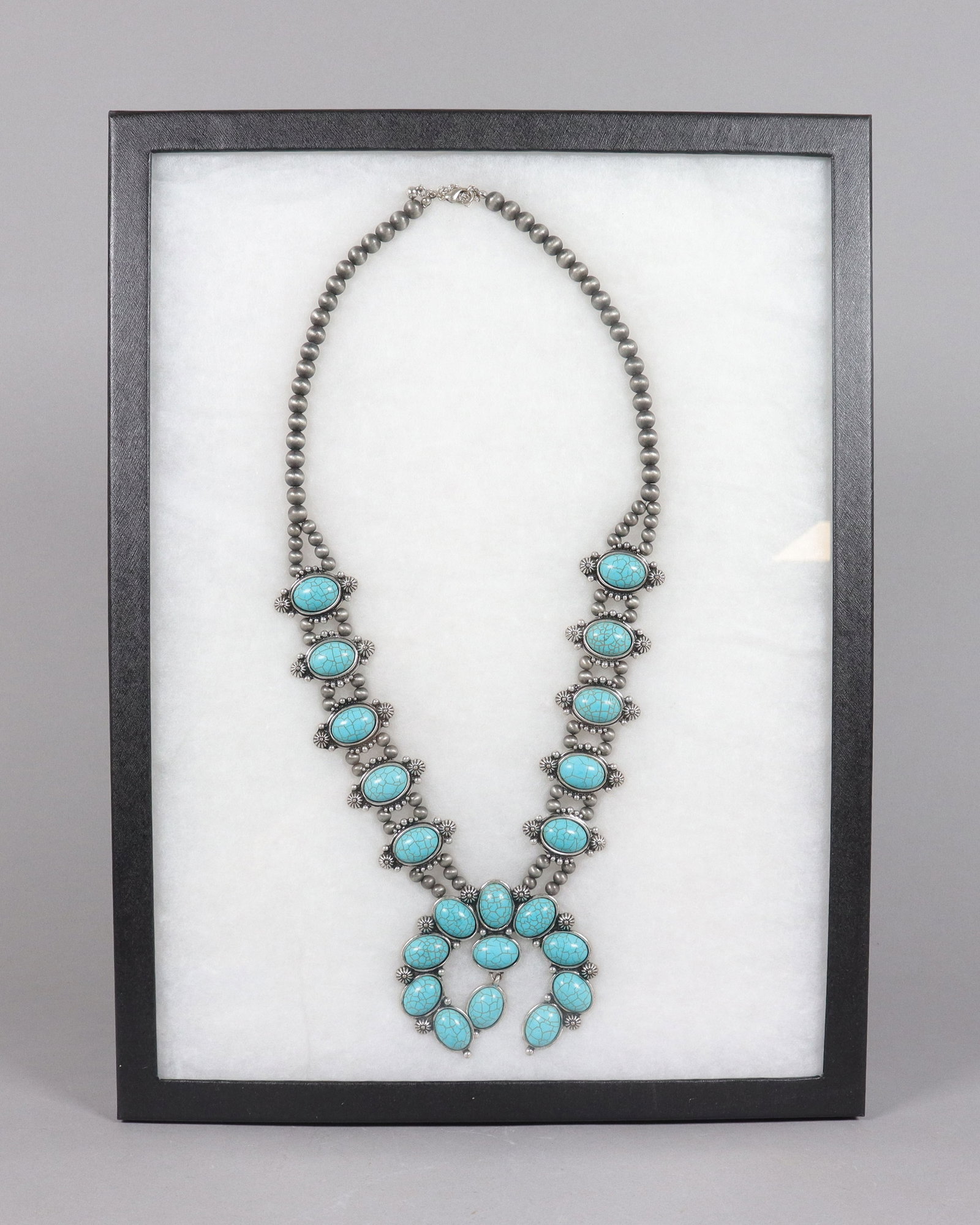 An estate fine necklace: An estate fine necklace, we do not guarantee its age, and material. All sales are final, no return.