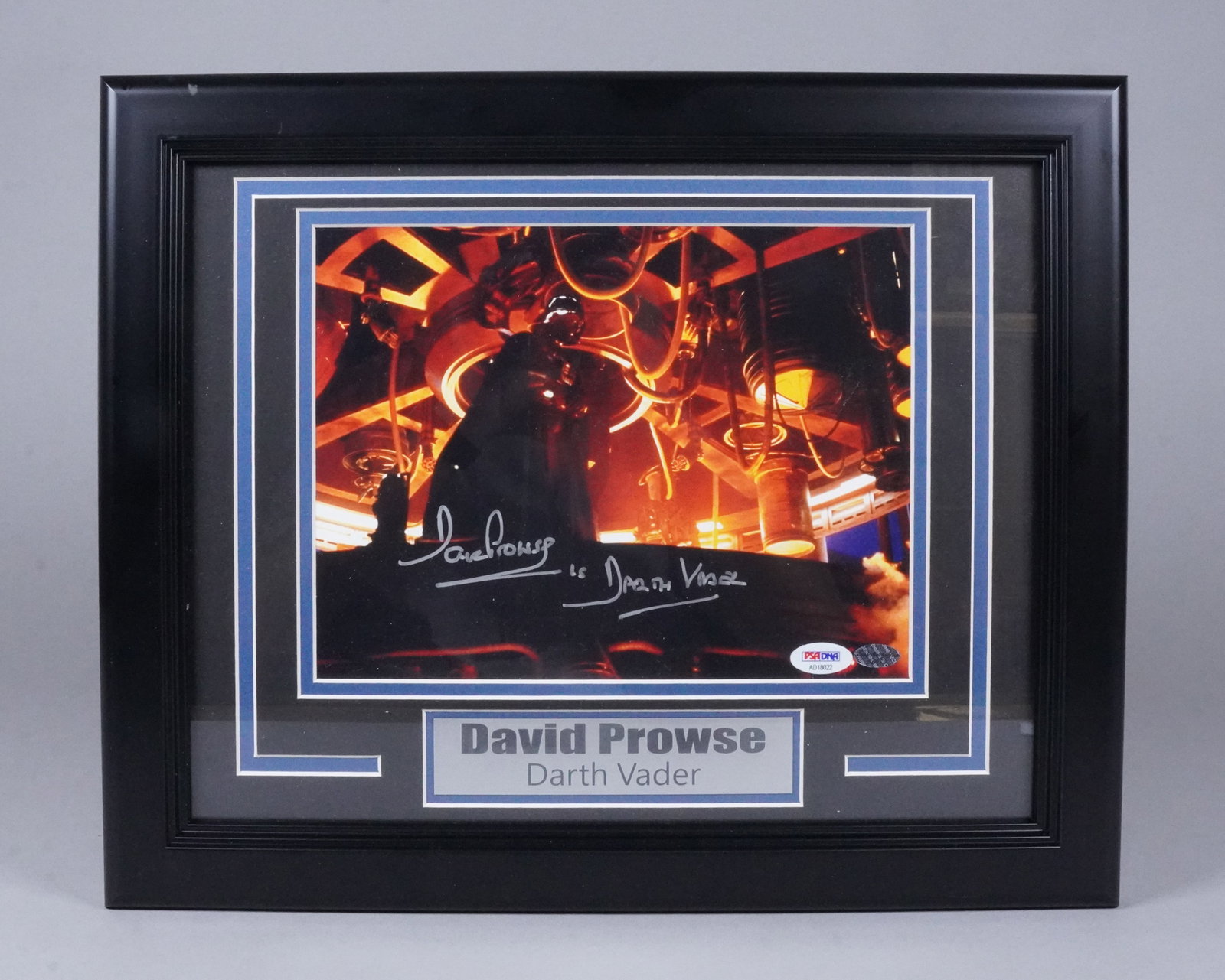 Star Wars David Prowse signed photo PSA: Star Wars David Prowse signed photo, PSA graded.