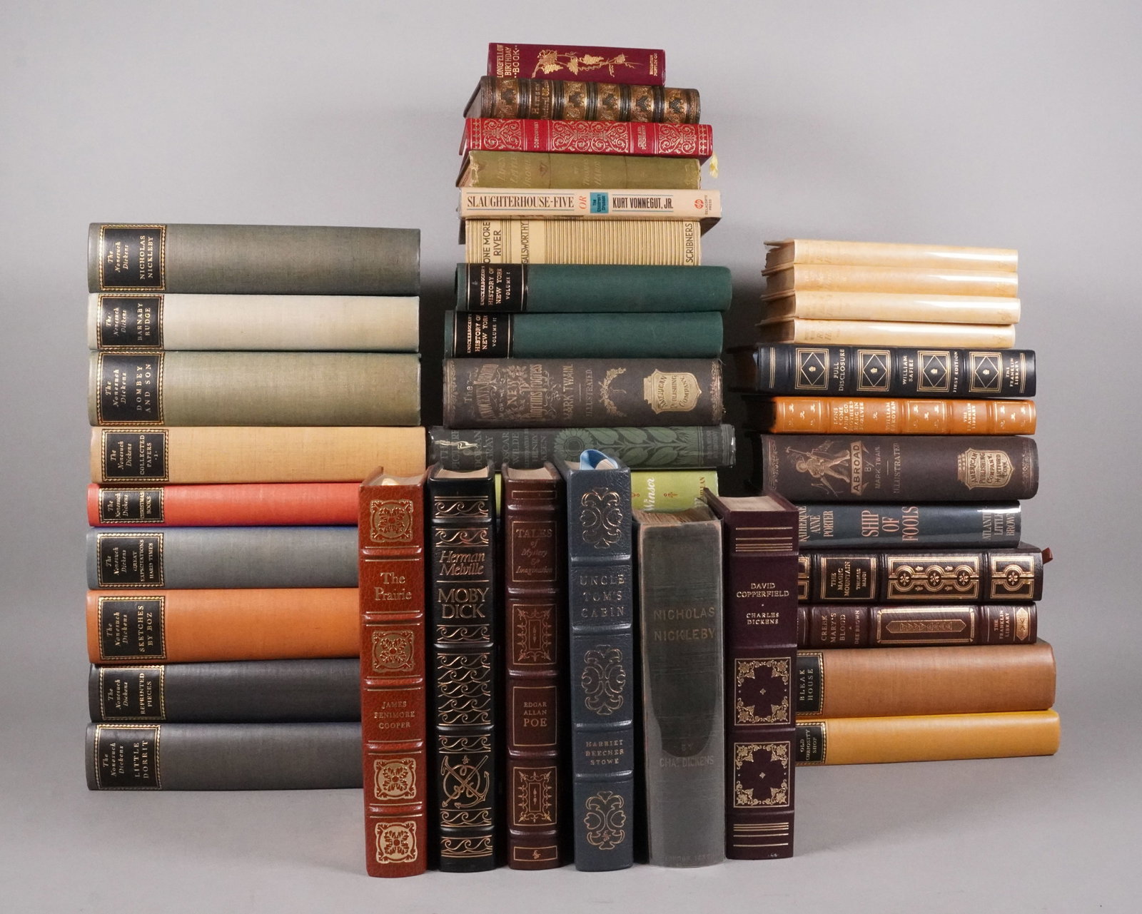 Lots antique books estate: Lots antique and vintage books, from a major estate. Some are 1st edition, and some has appraisal report and original receipt intact.