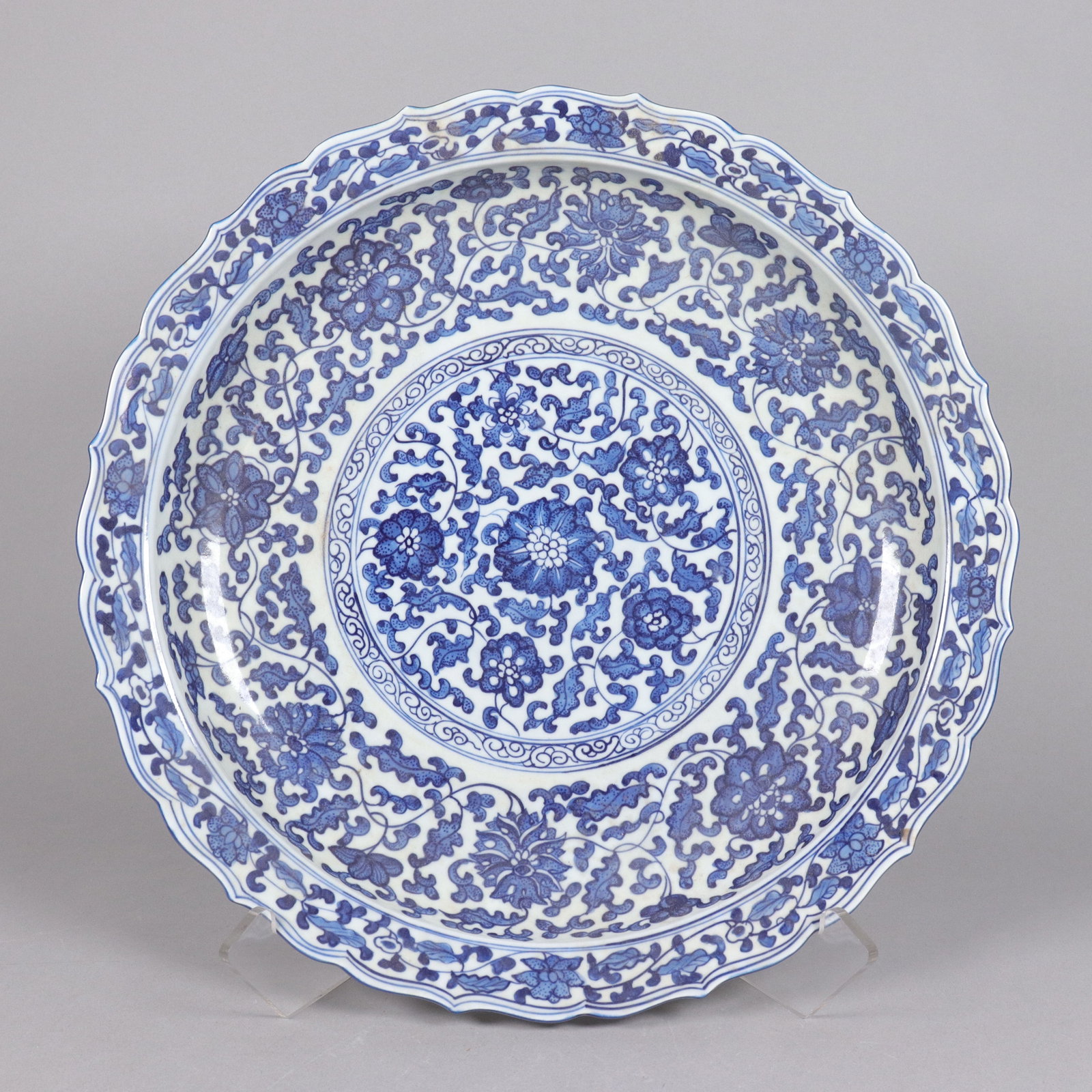 Chinese fine b/w charger plate (1 of 6)