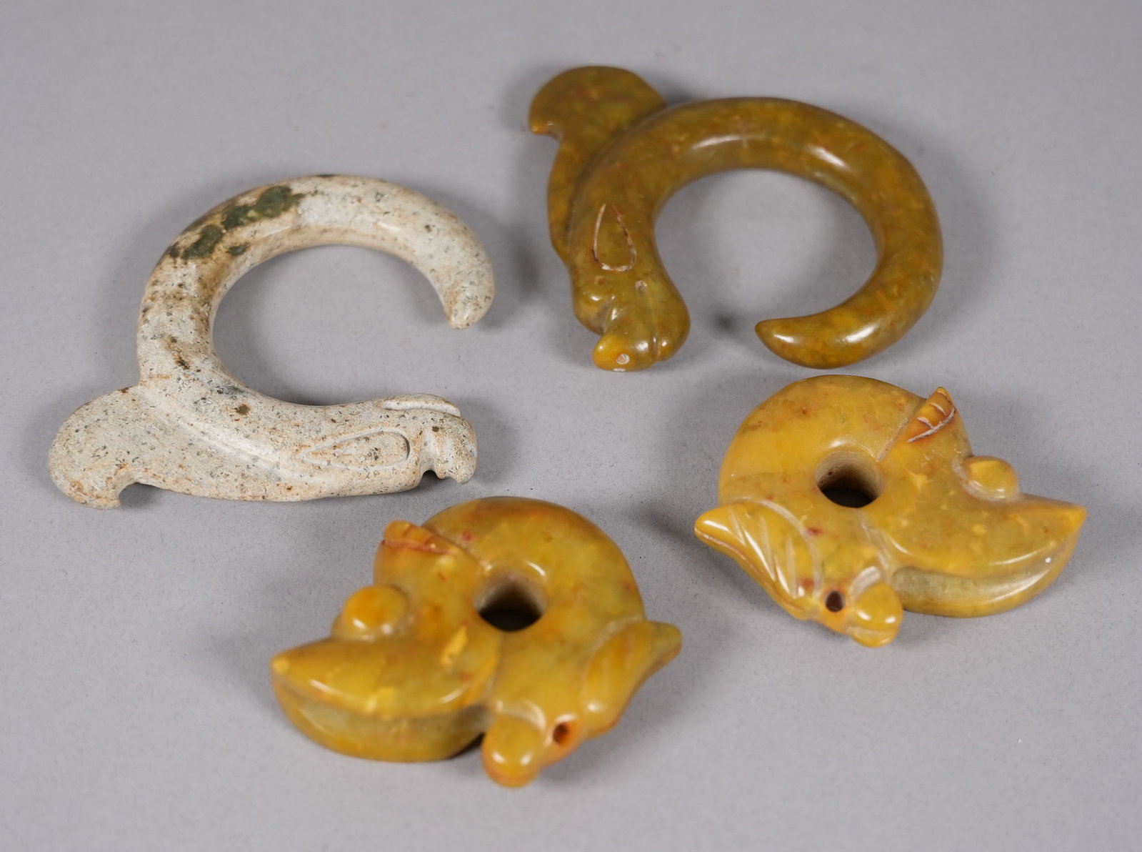 Lots Chinese fine jade ornament: Lots Chinese fine jade ornaments.