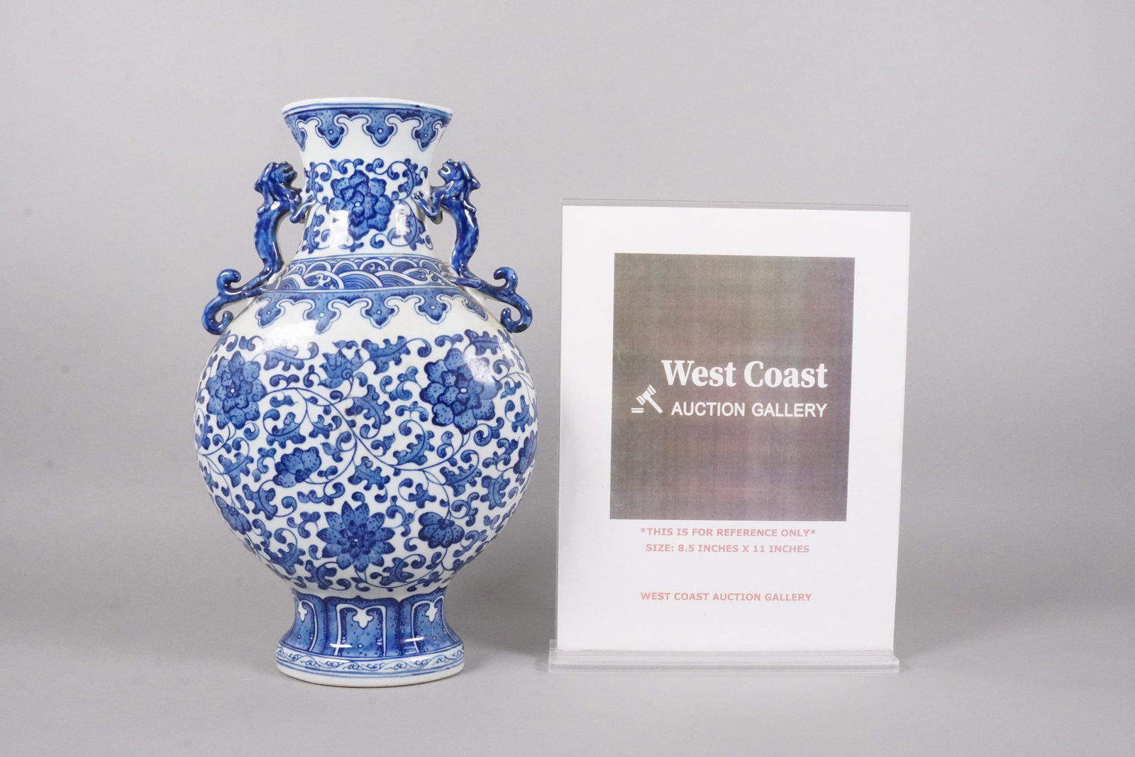 Chinese fine flask vase - 2