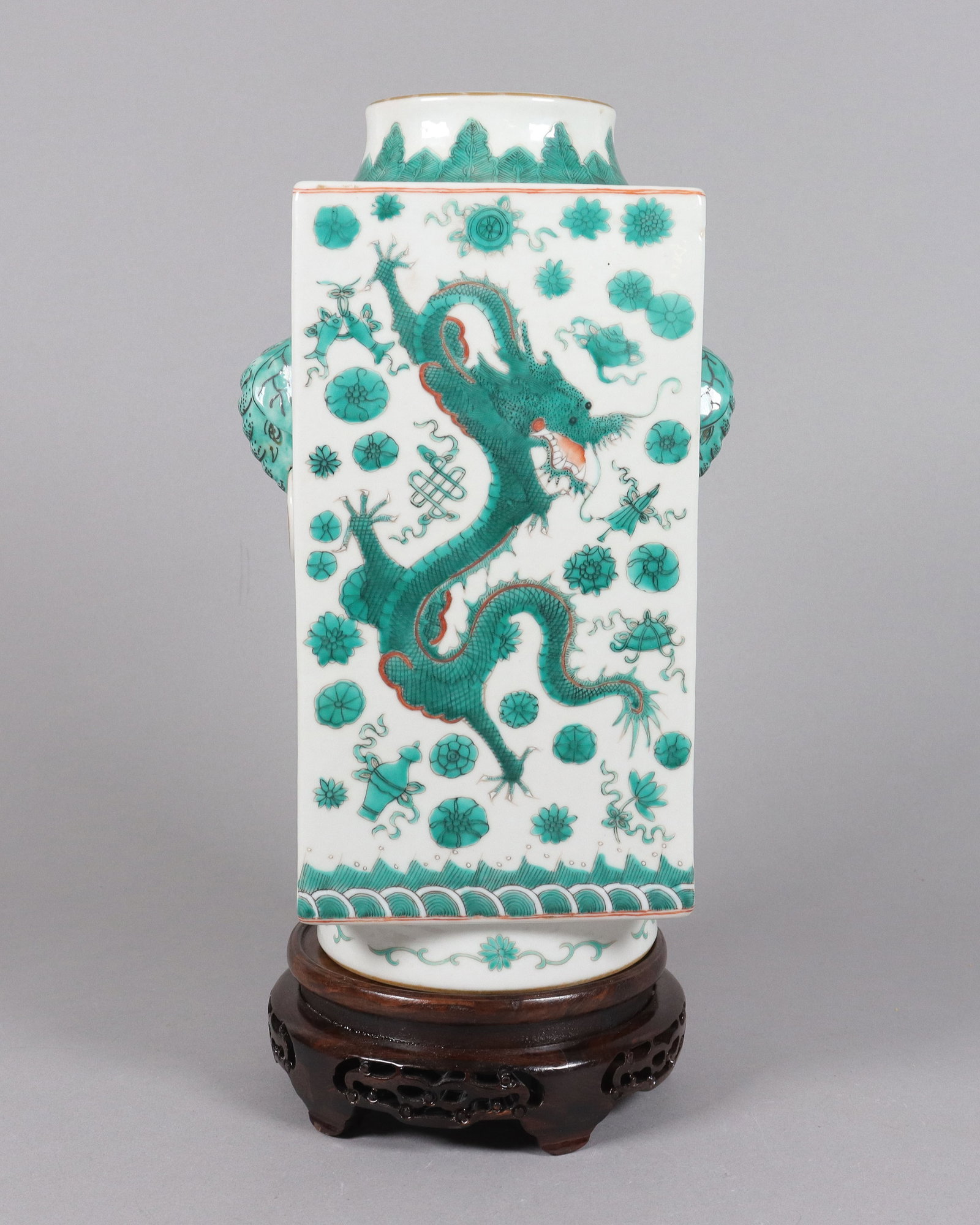 Chinese square dragon vase (1 of 7)