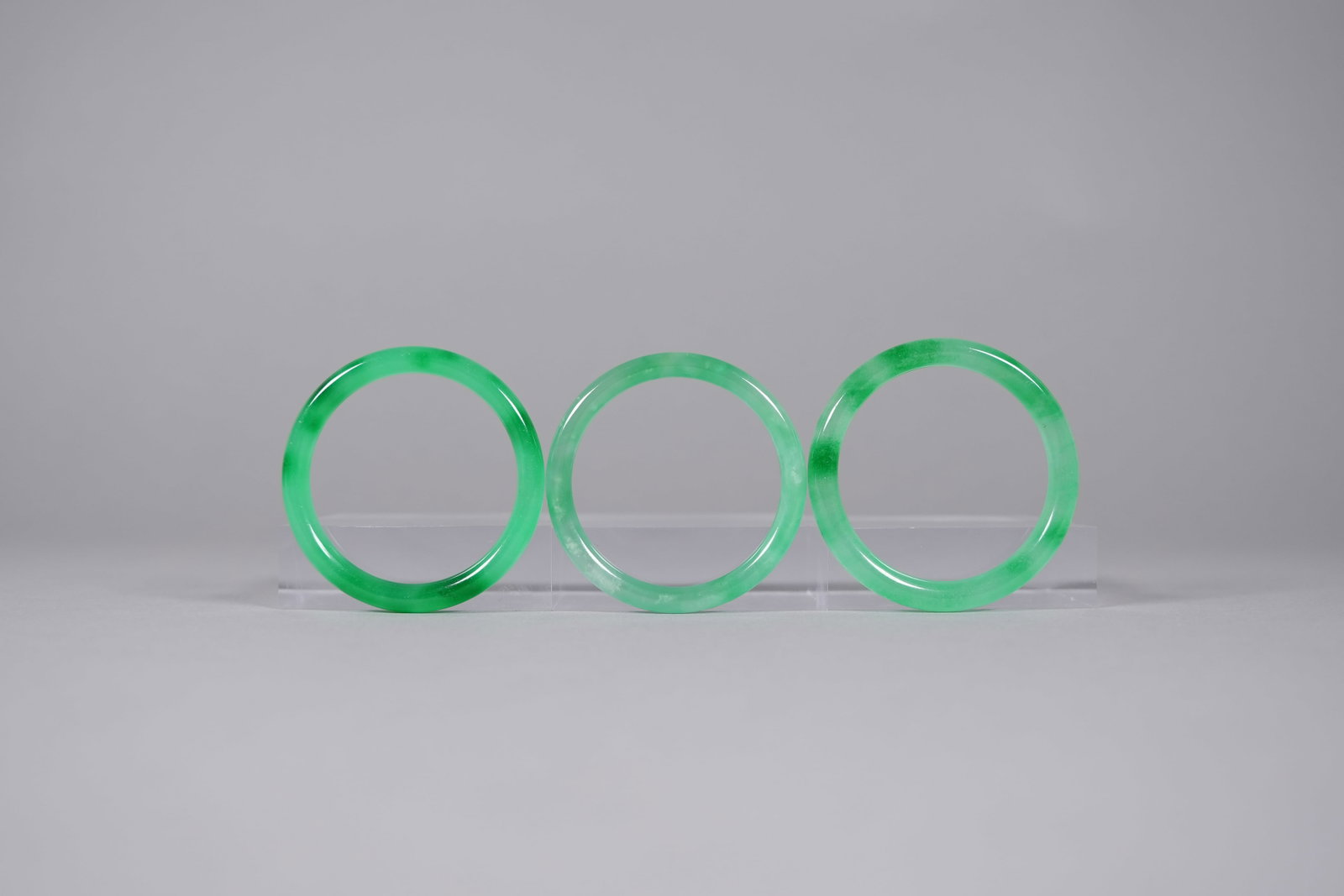 Lots Chinese green bangles - 2