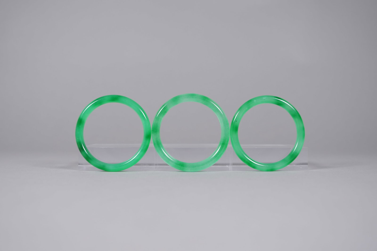 Lots Chinese green bangles - 3