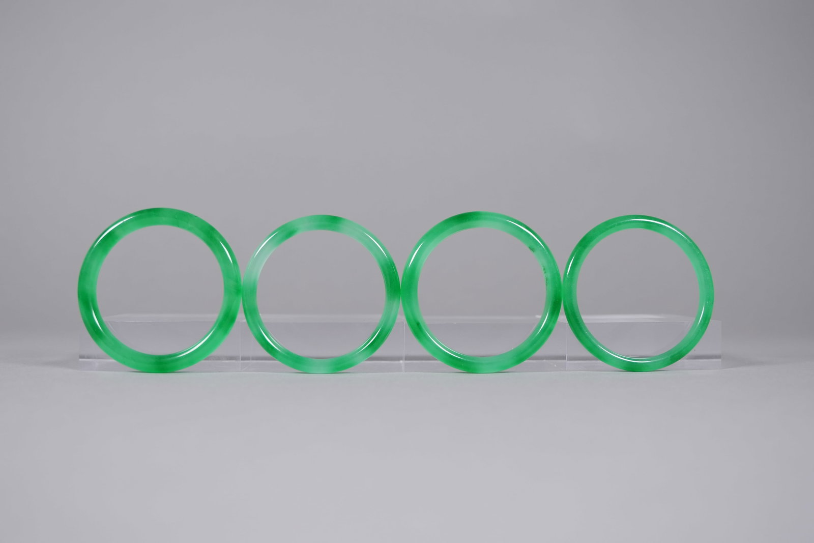 Lots Chinese green bangles - 4
