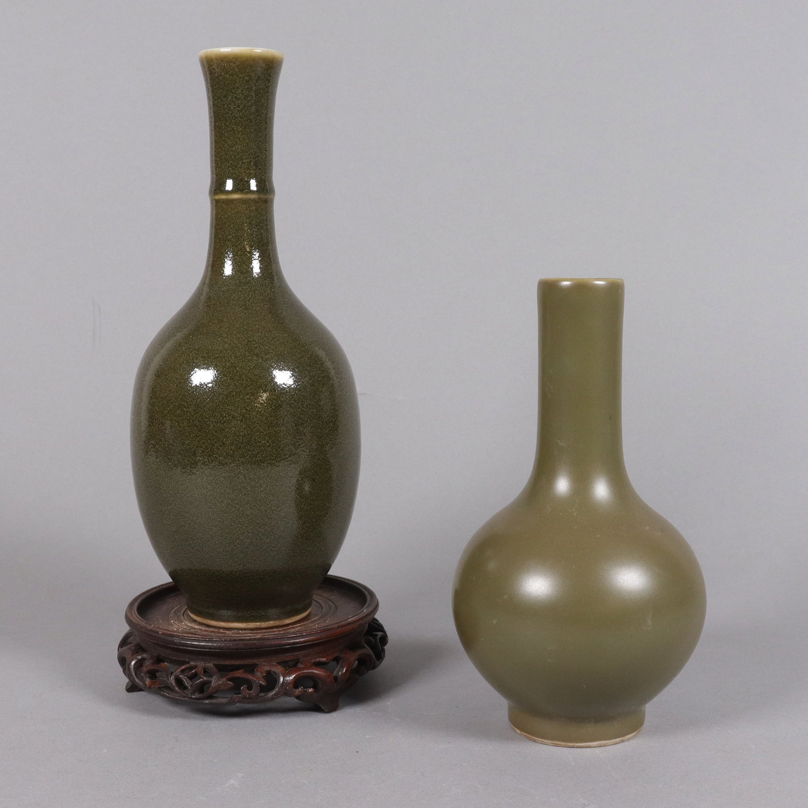2 Chinese fine green vase (1 of 7)