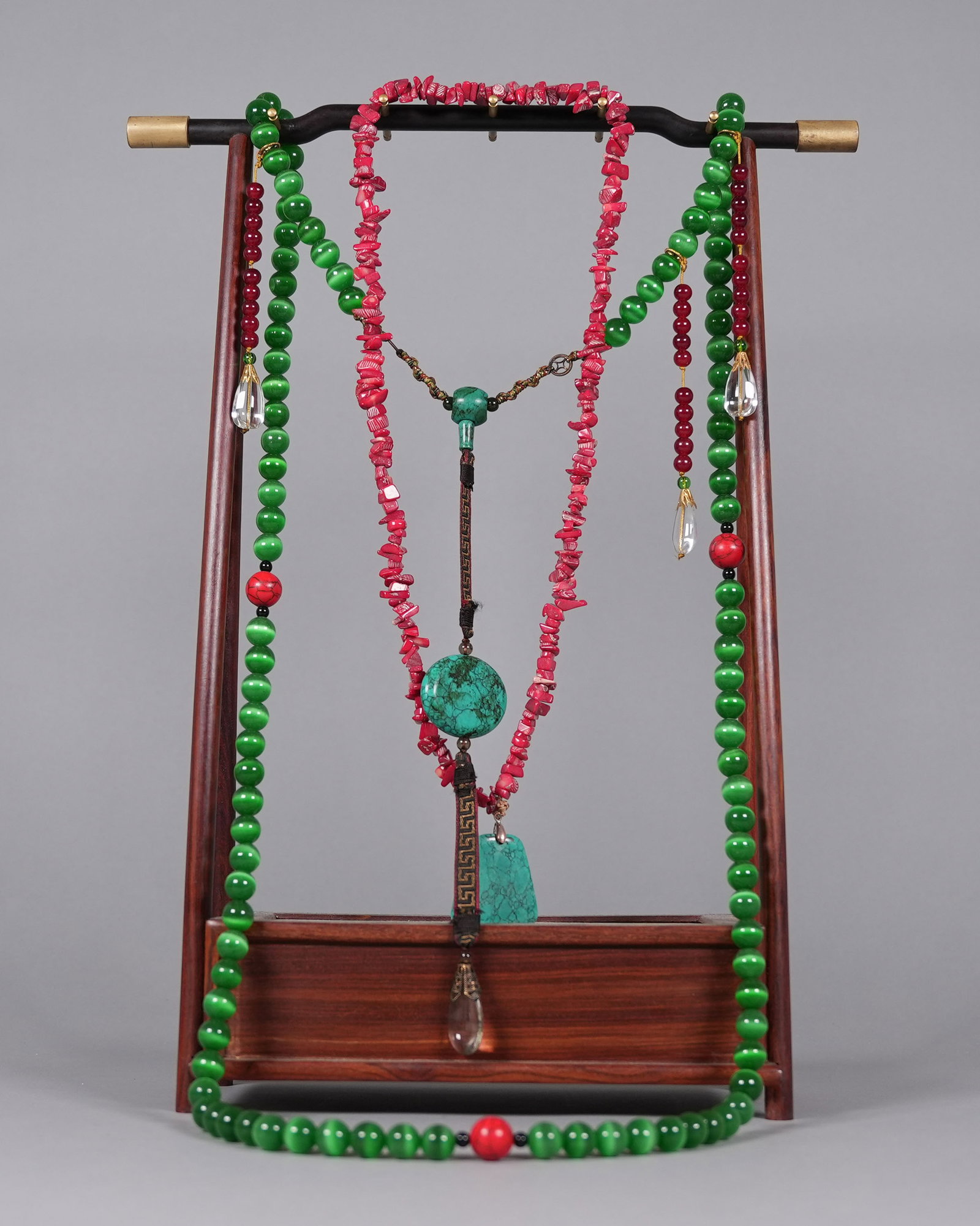 Lots Chinese fine necklace: Lots Chinese fine necklace.