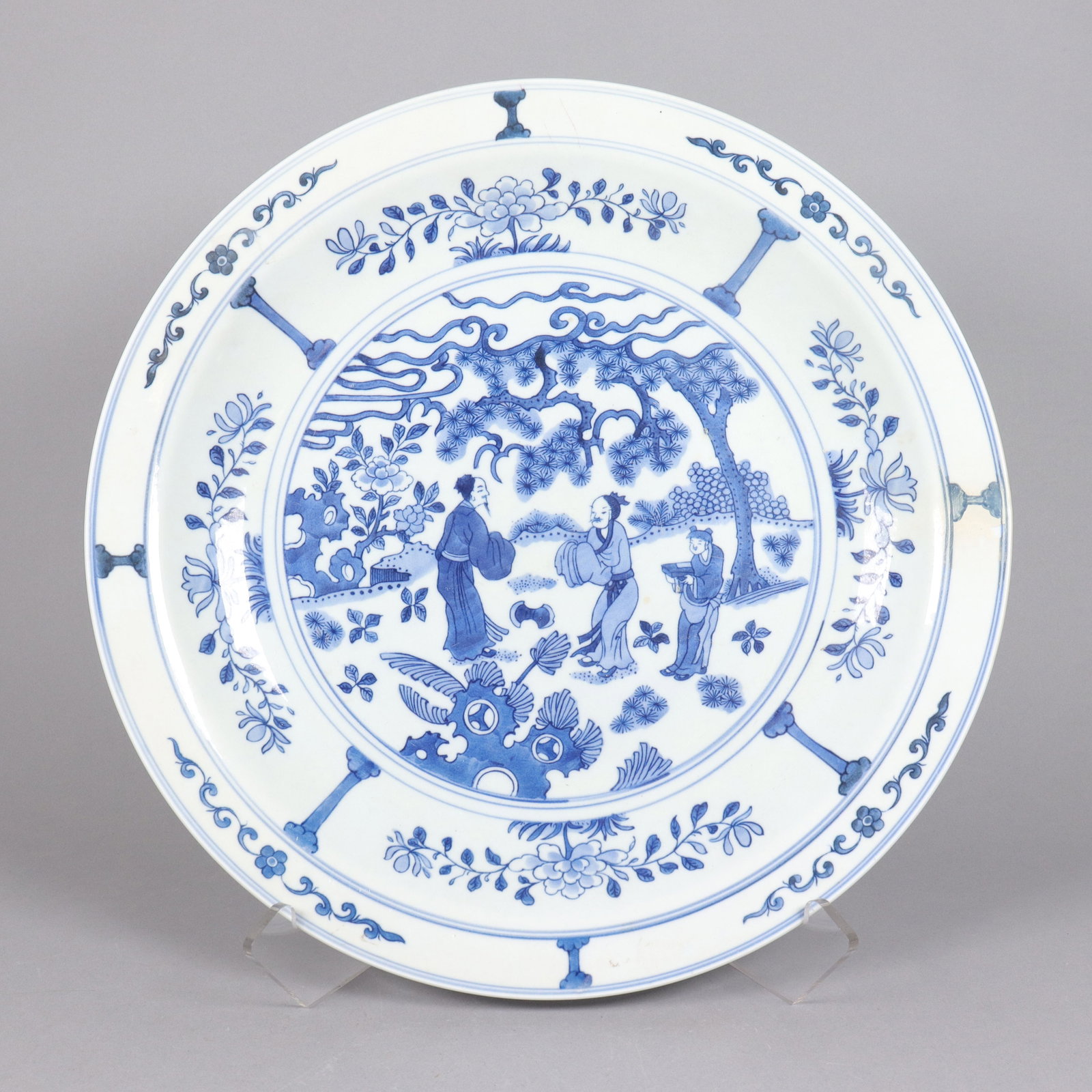 Chinese fine b/w charger plate: Chinese fine b/w charger plate. H: 2.5" x W: 17.5."
