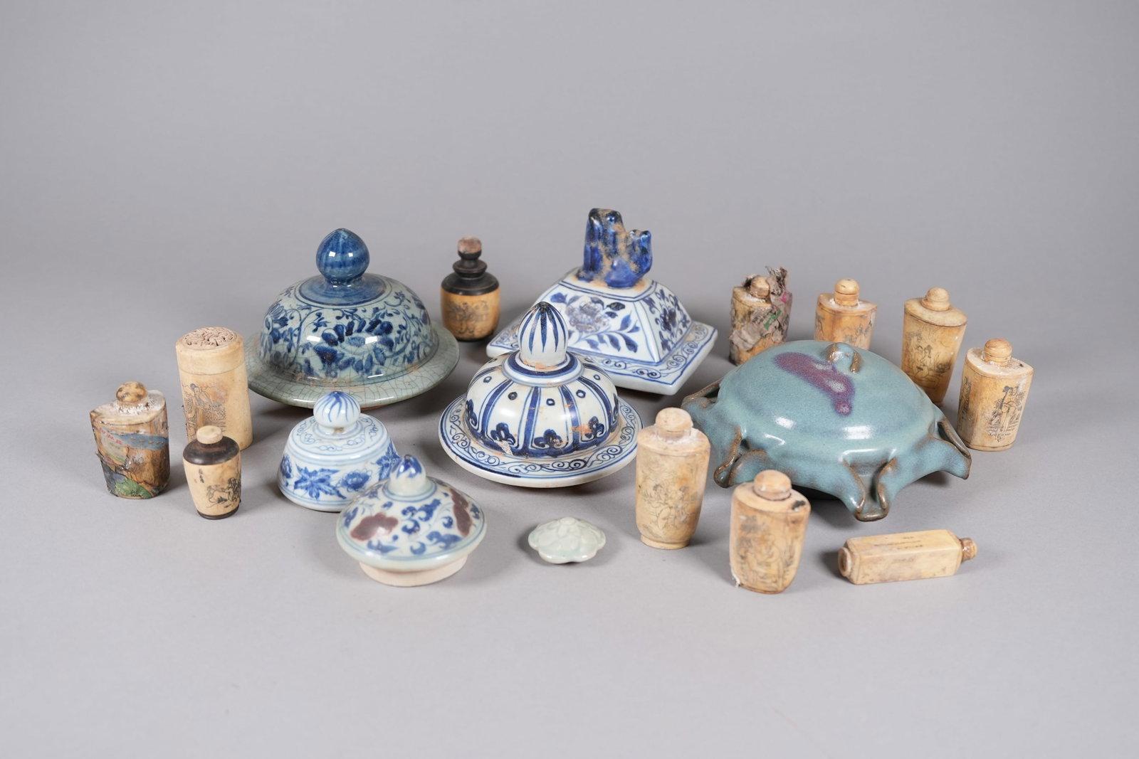 Lots Chinese carved items: Lots Chinese carved items, from an estate.
