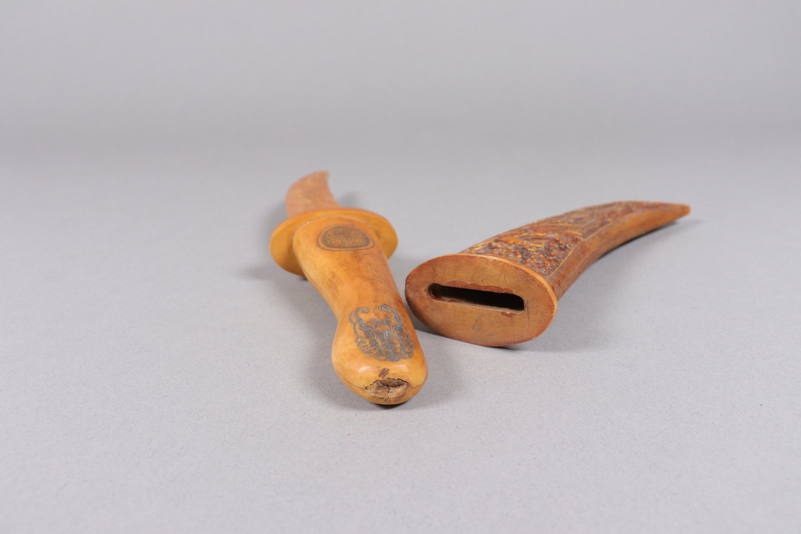 2 Chinese fine daggers - 4