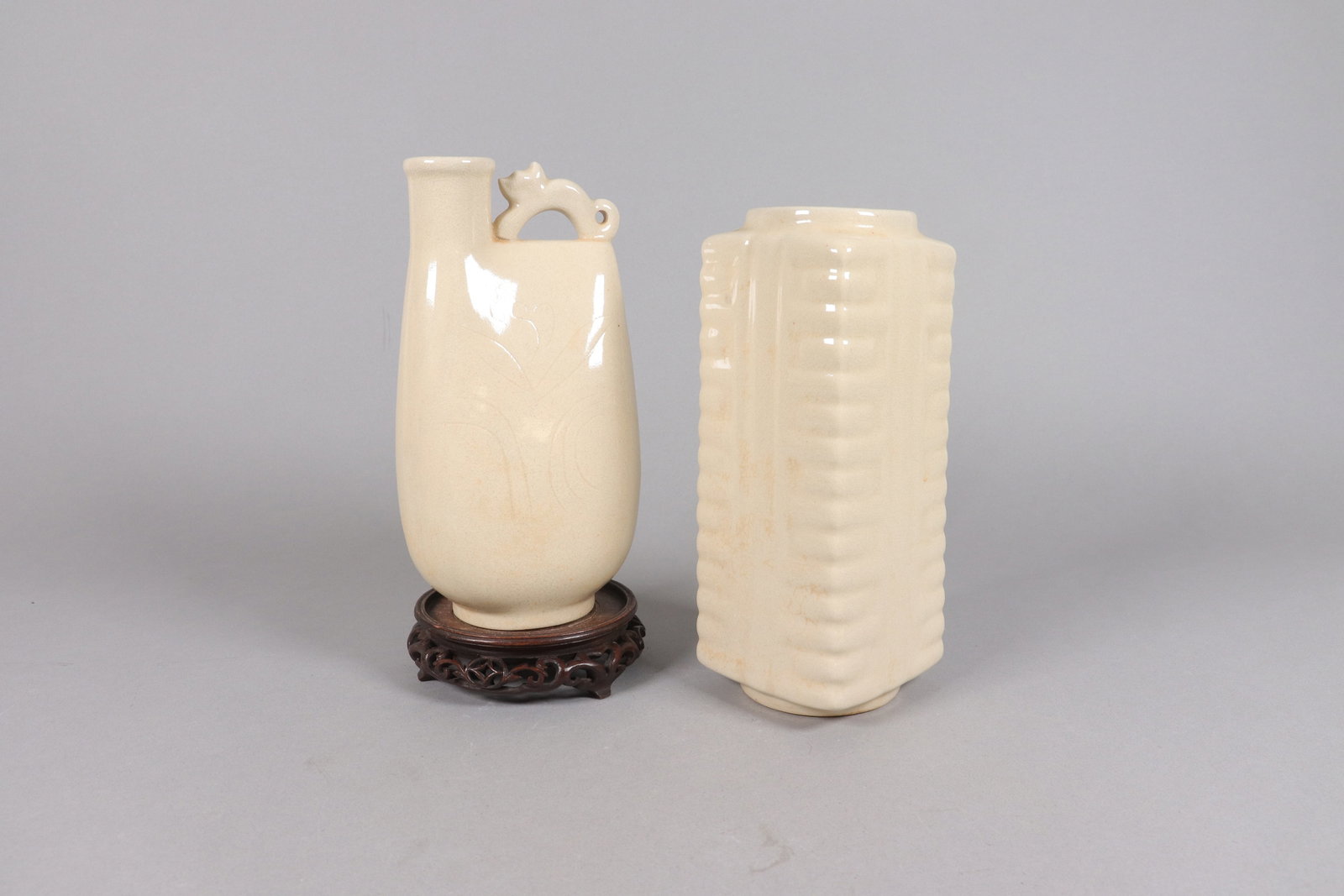 2 Chinese fine vase (1 of 7)