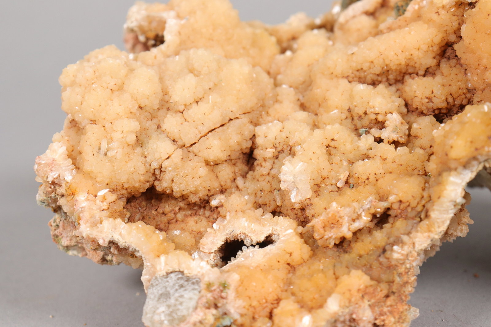 A large geode boulder - 3