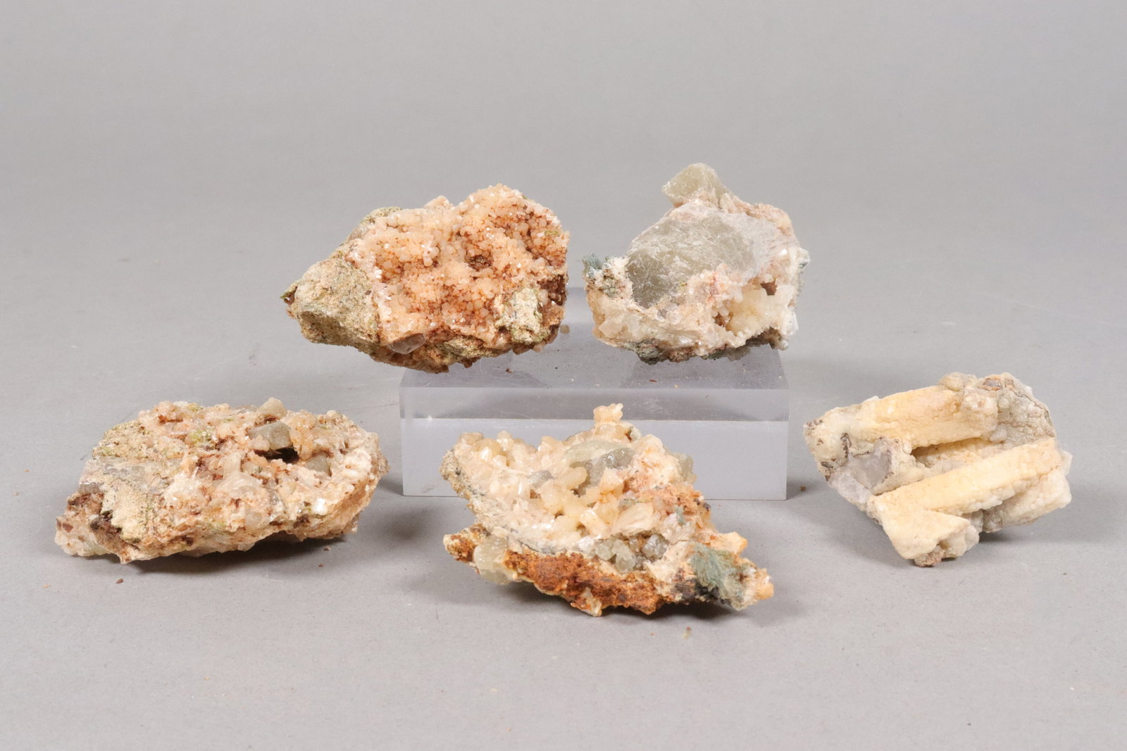 Lots geodes specimen: Lots geodes specimen.