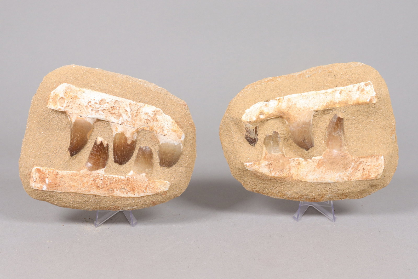 Lots estate carved boulers: Lots estate carved boulders. All sales are final, no return.