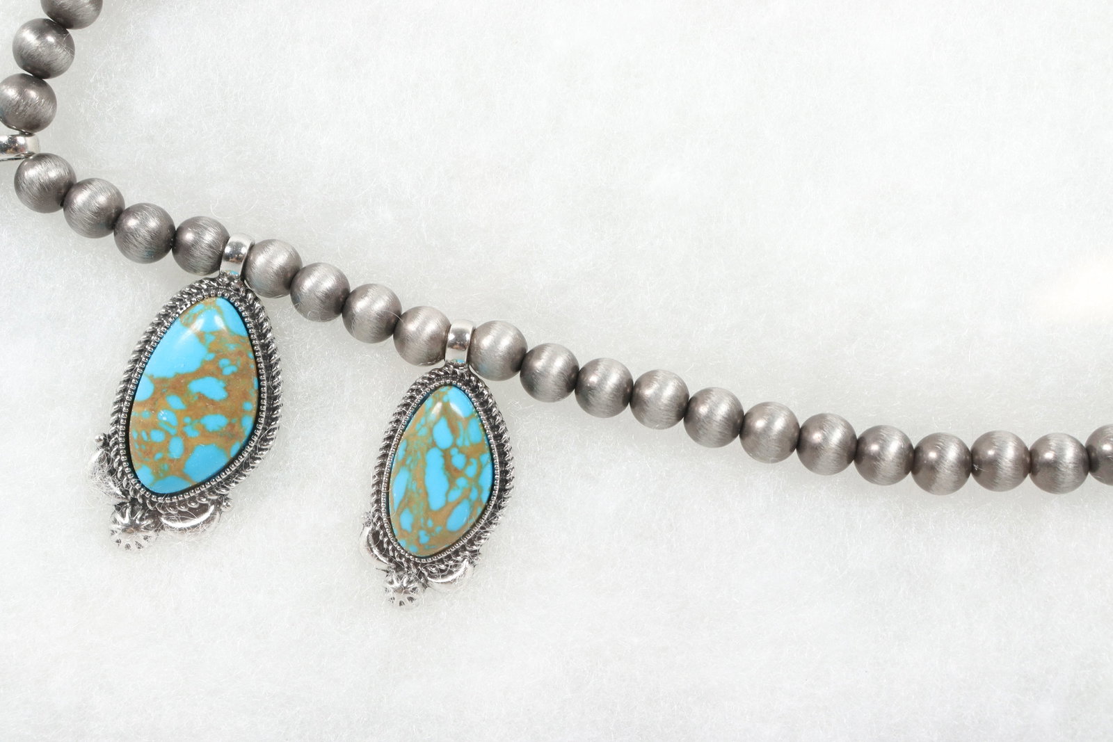 A fine turquoise necklace - 4