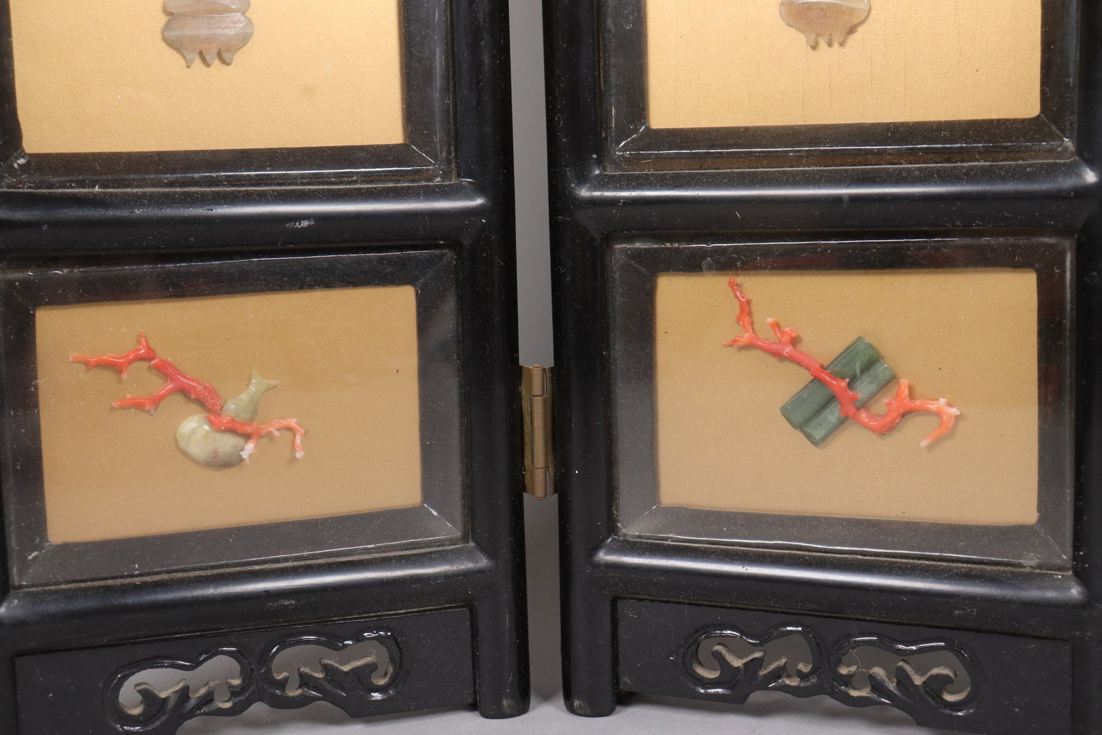 Lots Asian items - 3