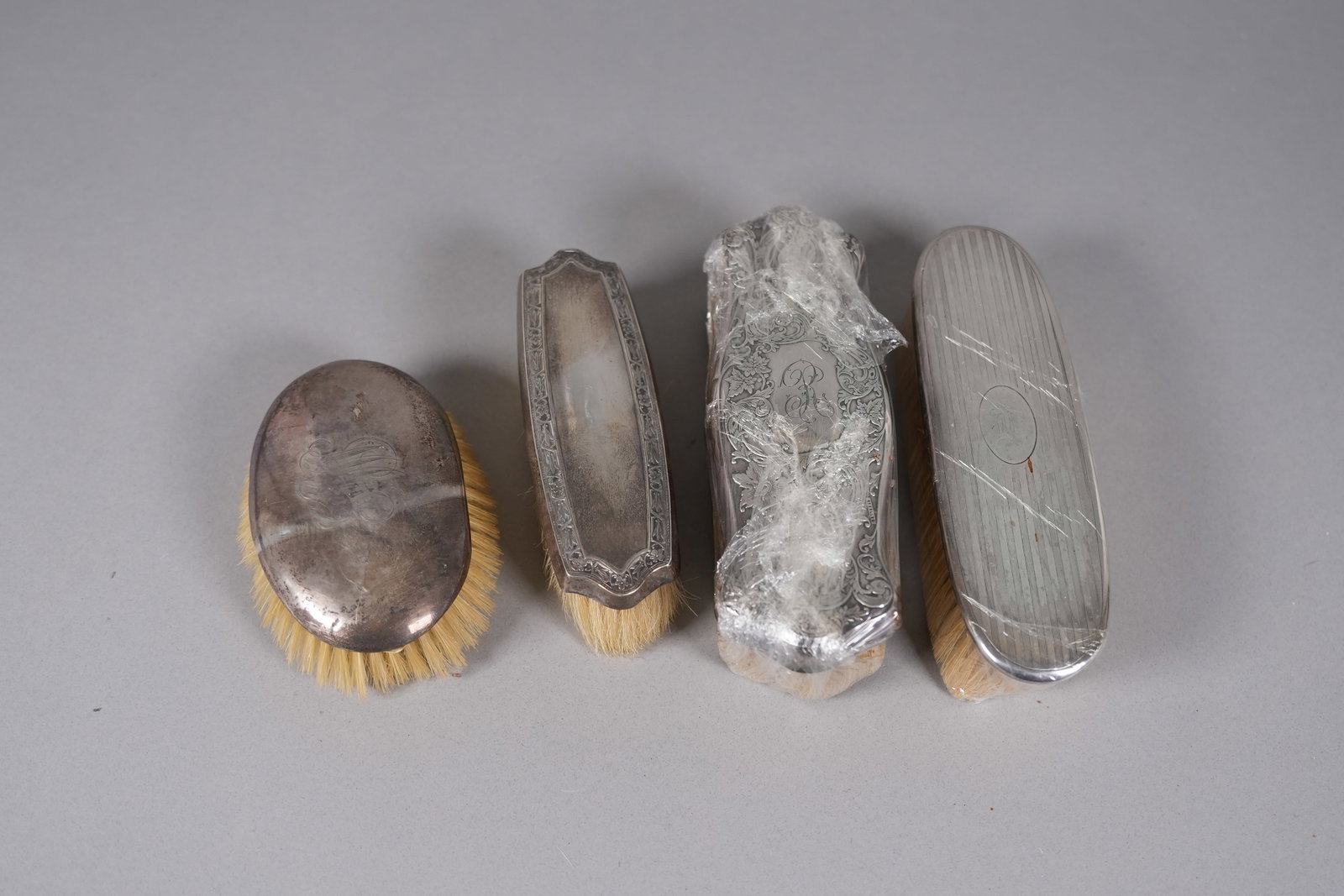 Lots vintate items possibly silver - 6