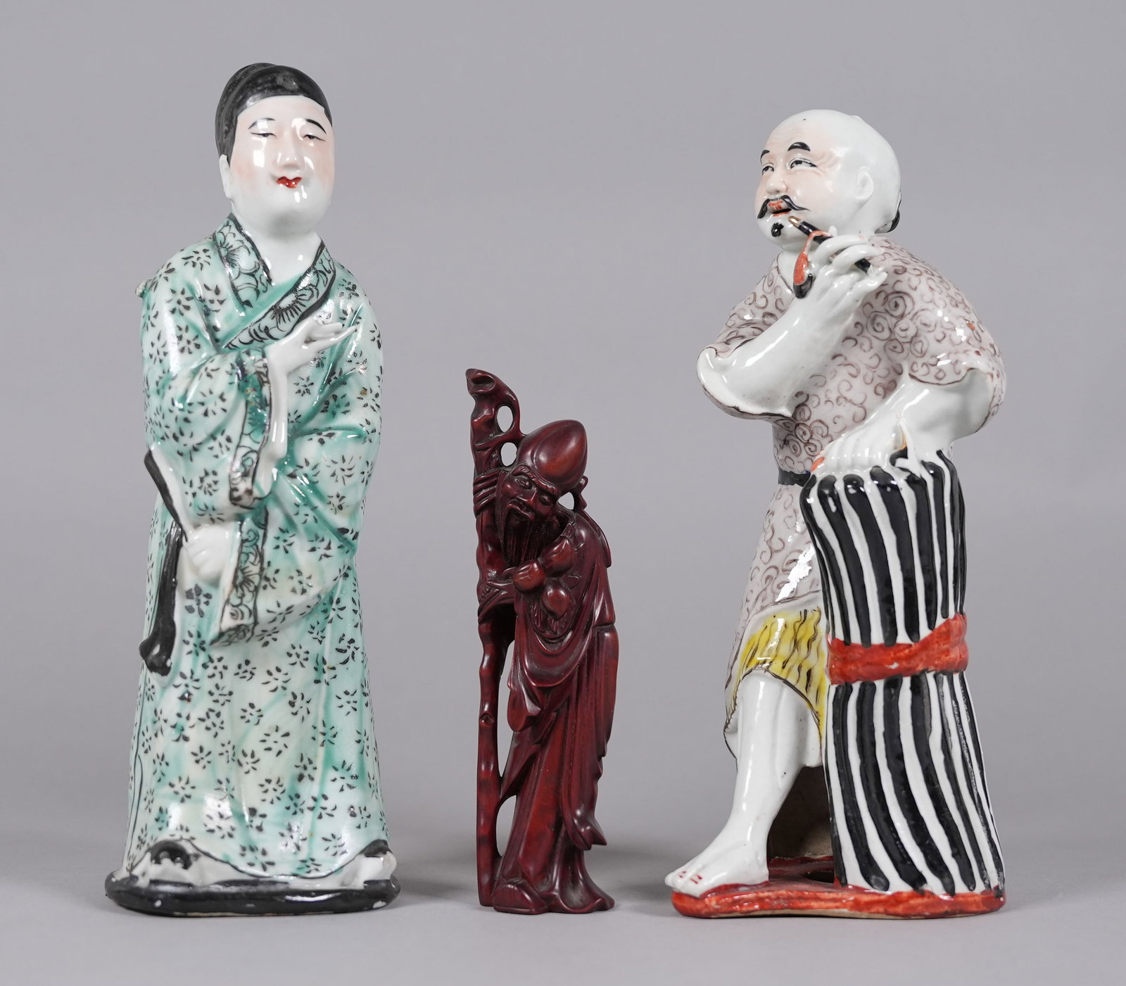 Lots Chinese antique statues: Lots Chinese antique statues. Largest H: 10.5" x W: 3.5."