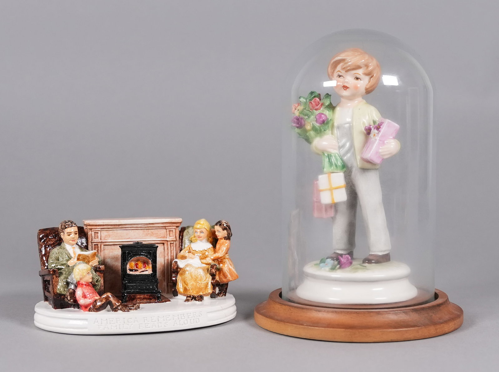Lots vintage ceramics: Lots vintage ceramics, largest H: 6.3" x W: 3.1."